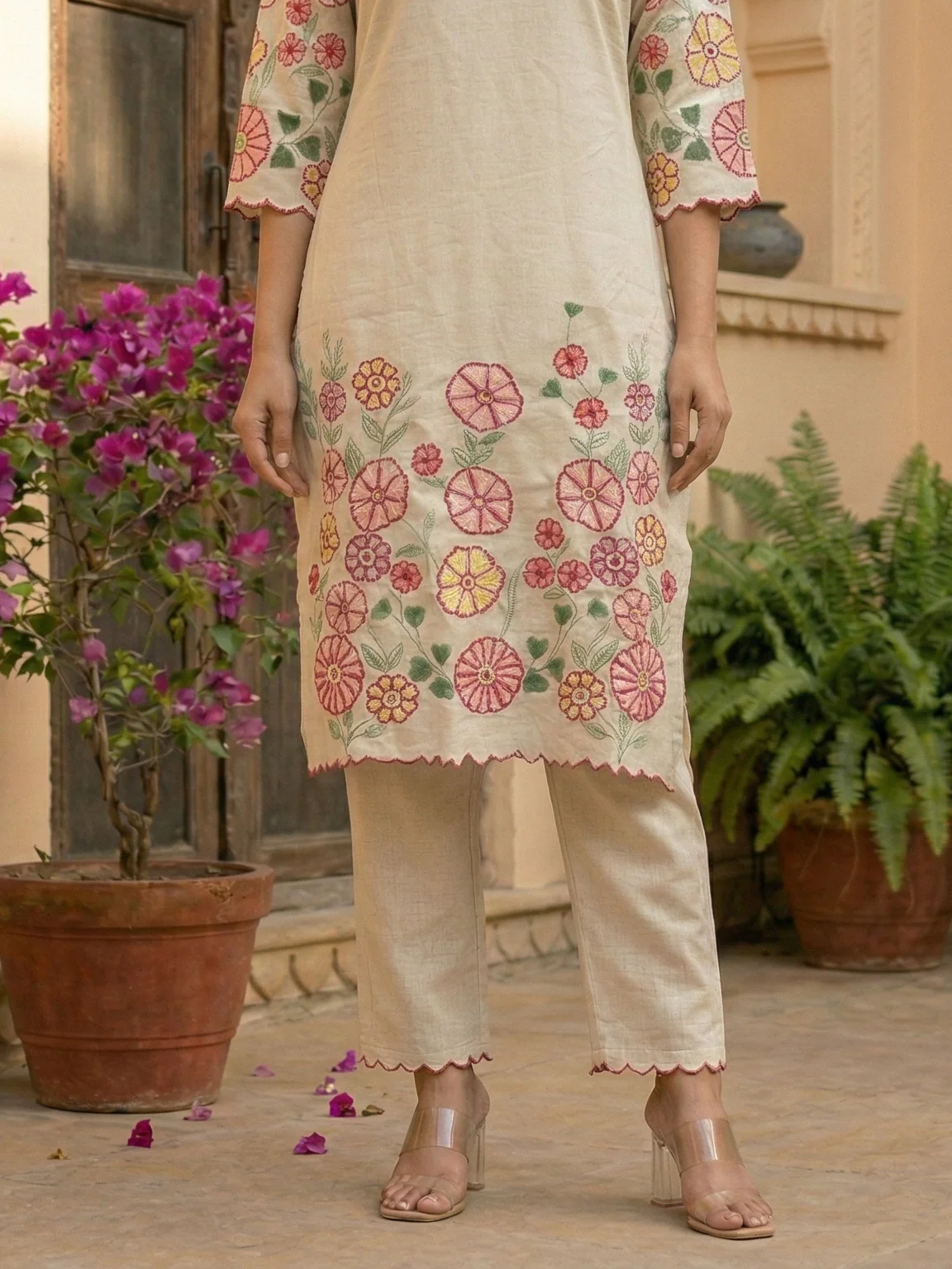 Kartar Daisy embroidery cotton suit set - Image 5