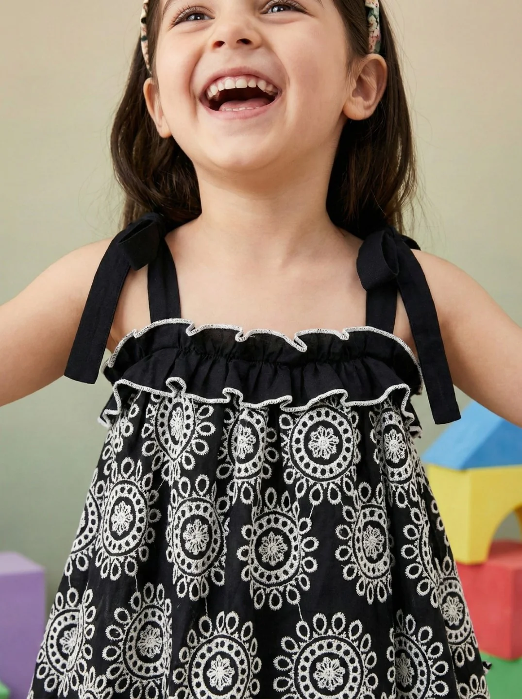 Joy Onyx schiffli cotton kids dress - Image 8