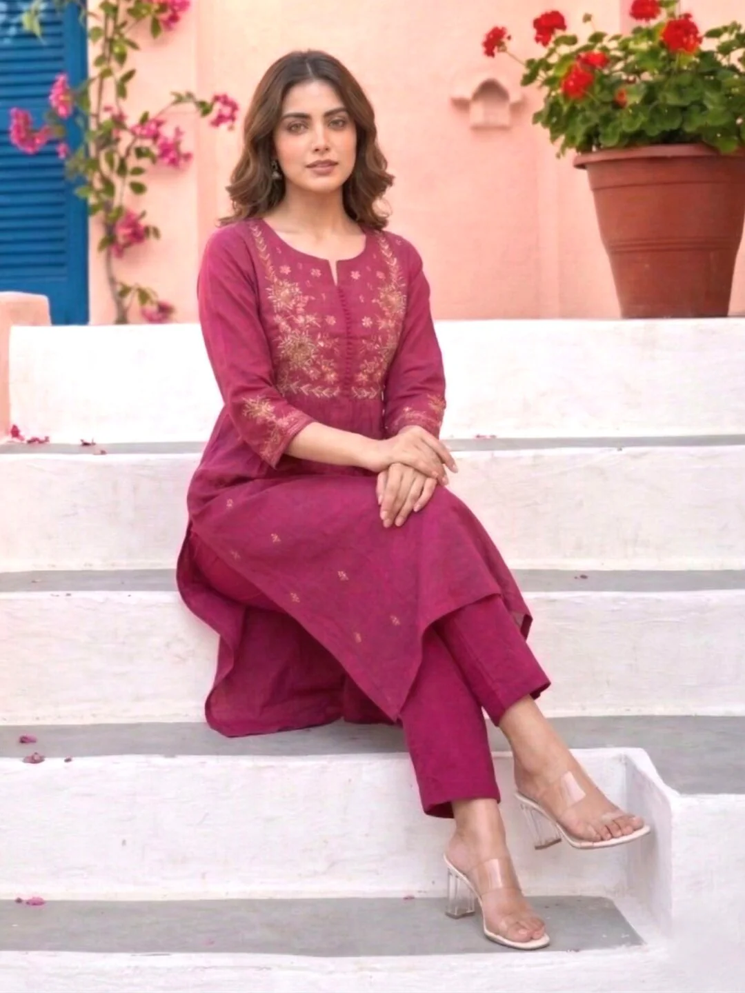 Chandri Blush Embroidered Kurta Pant Set - Image 4