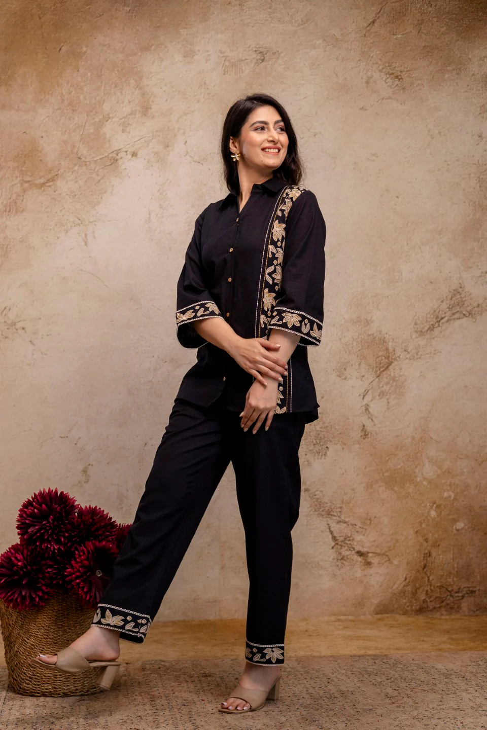 Viyona Jet Embroidered Co-ord Set - Image 6