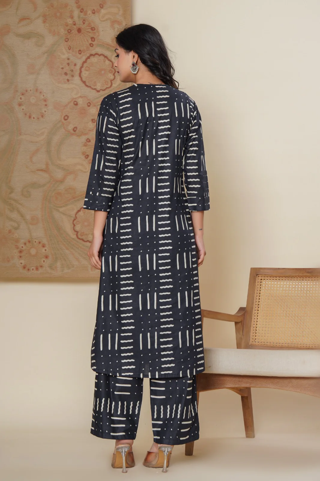 ITI ONYX COTTON PRINTED KURTA PANT SET - Image 3