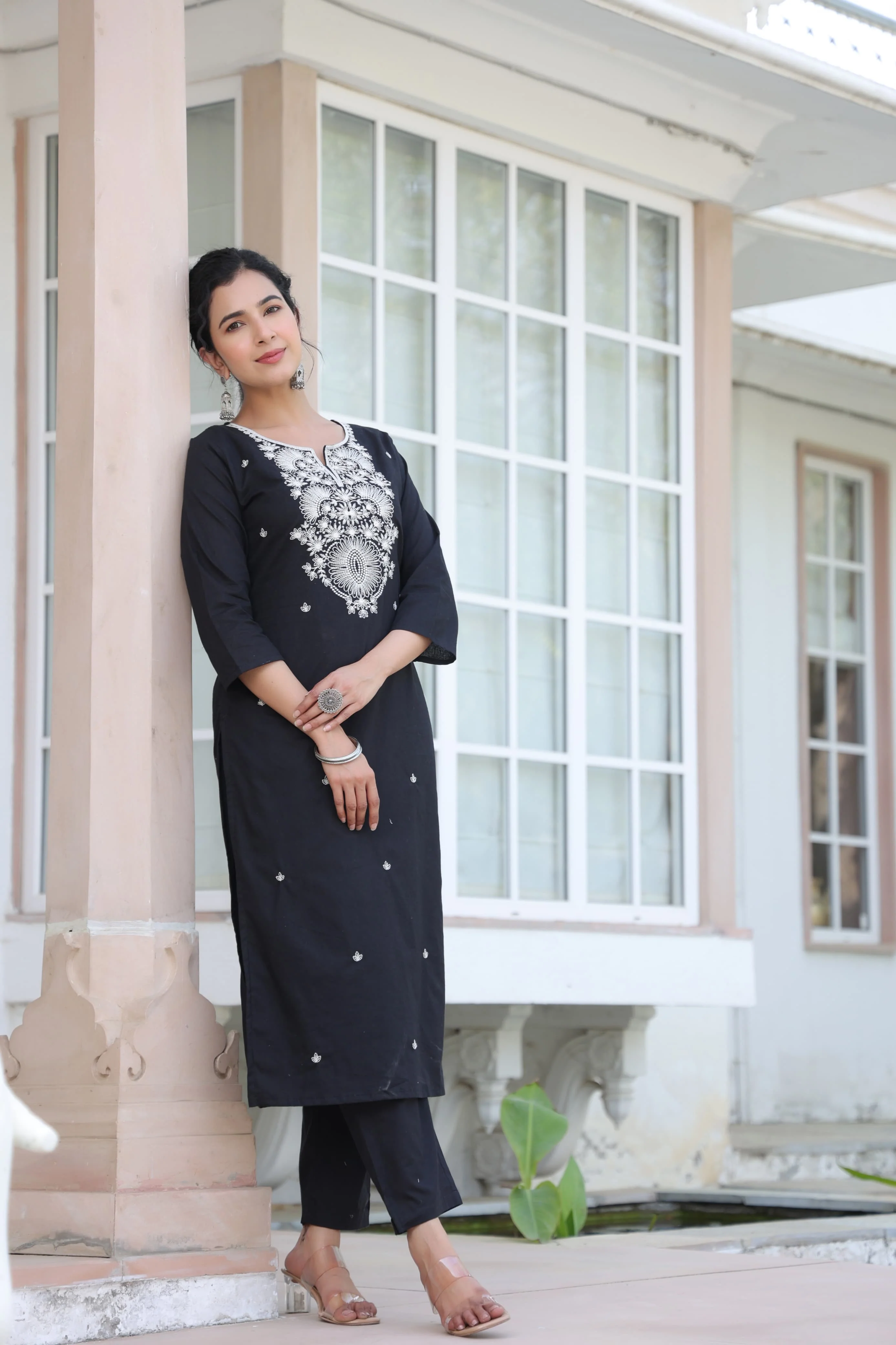 Sagarika onyx Embroided Cotton Kurta pant set - Image 3