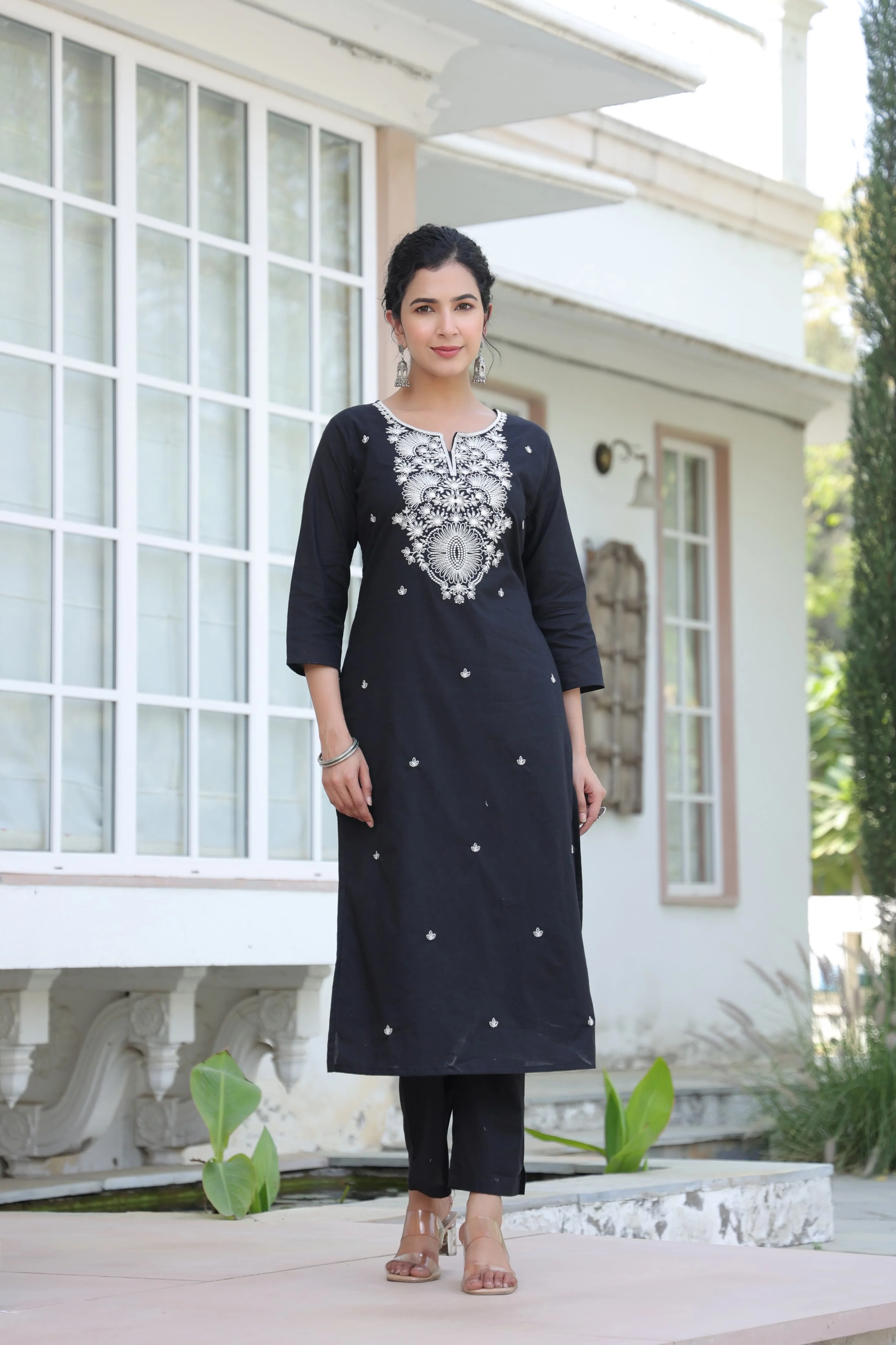 Sagarika onyx Embroided Cotton Kurta pant set - Image 6