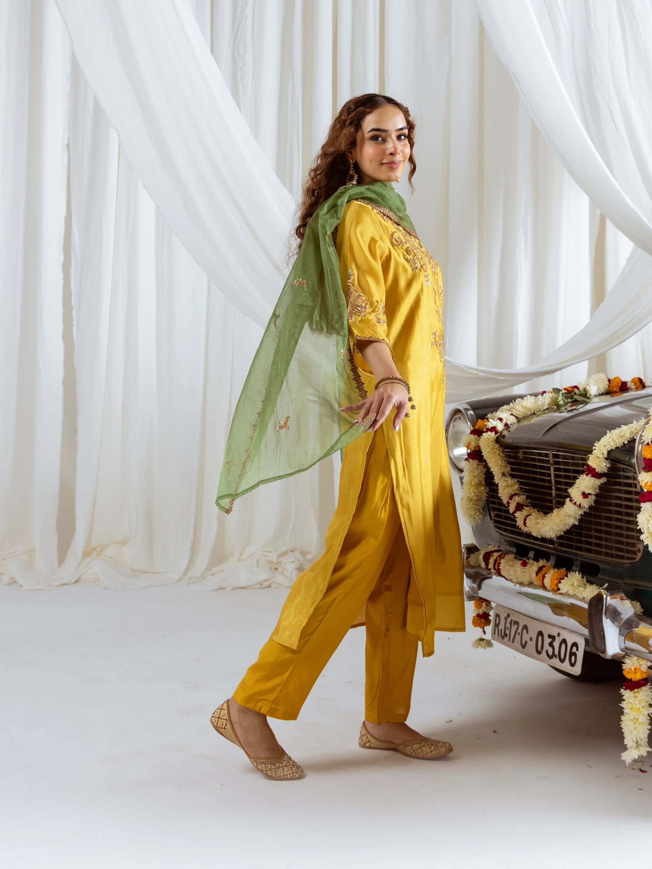 Bakul Amber Full Work Suit Set - Image 5