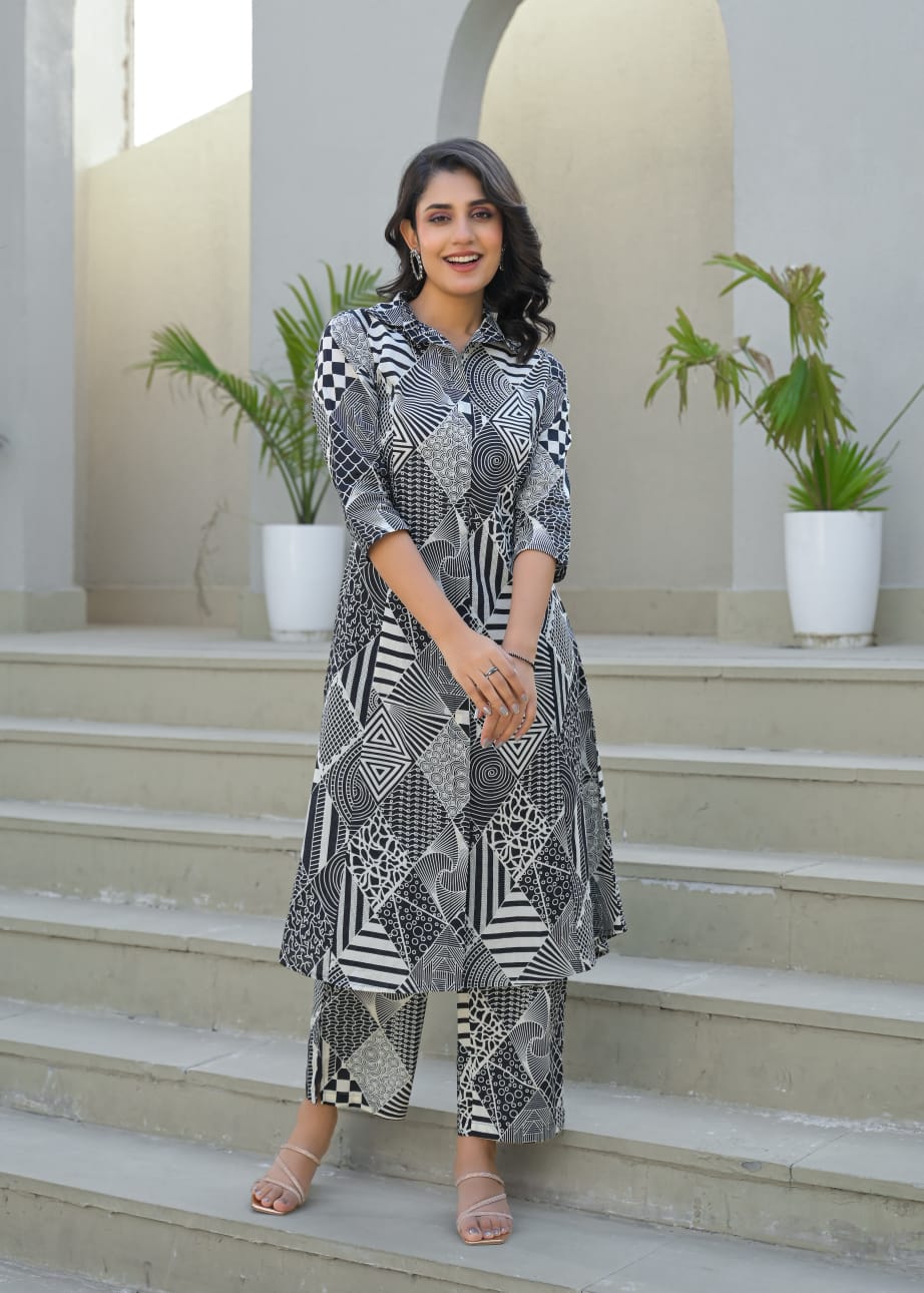 Parnashree Onyx Cotton Co-ord Set - Image 9