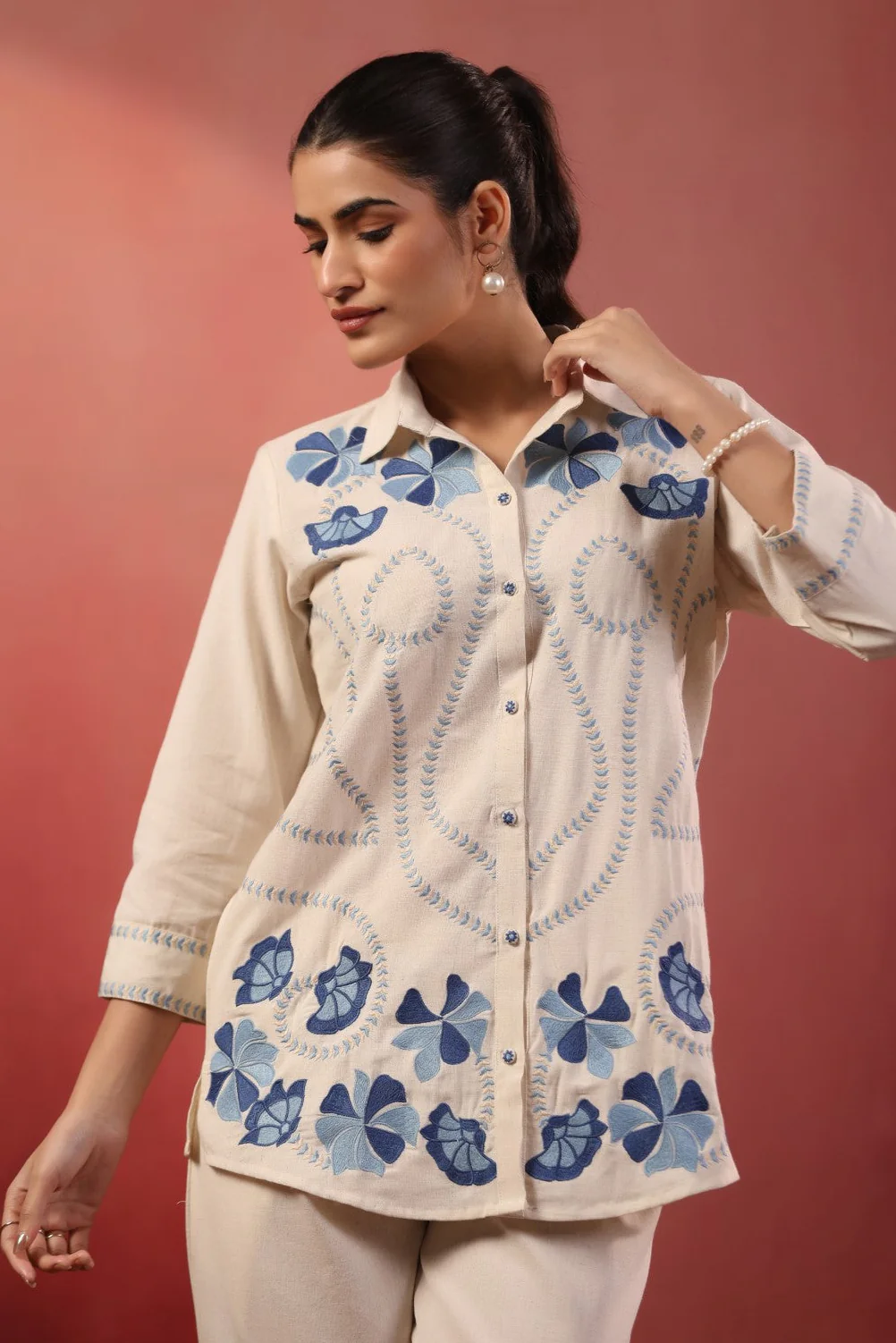 Viyona dove embroidery cotton cord set - Image 2