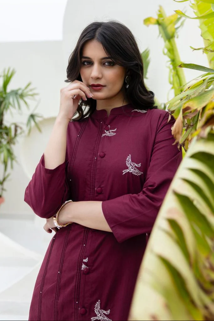 Mokabara Jam Embroidery Kurta Pant Set - Image 2
