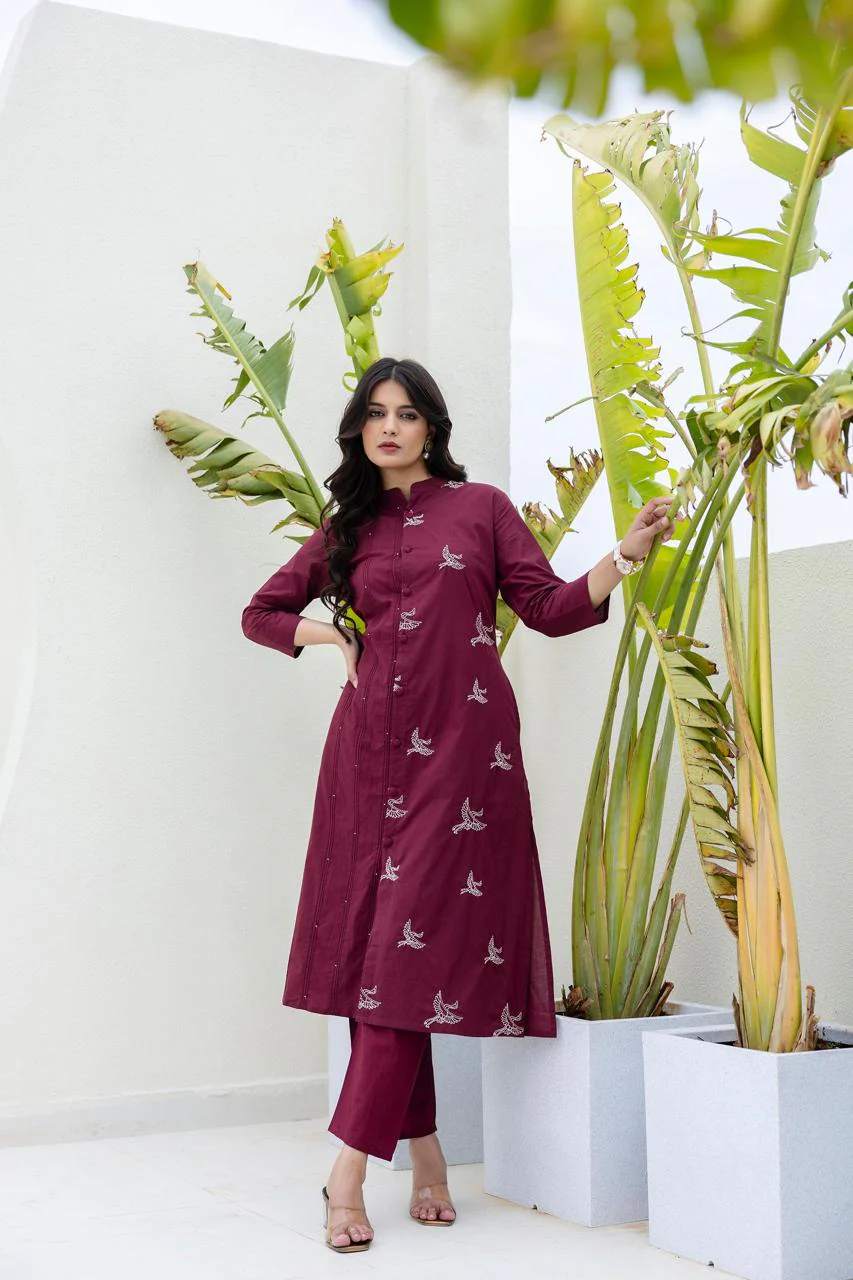 Mokabara Jam Embroidery Kurta Pant Set - Image 4