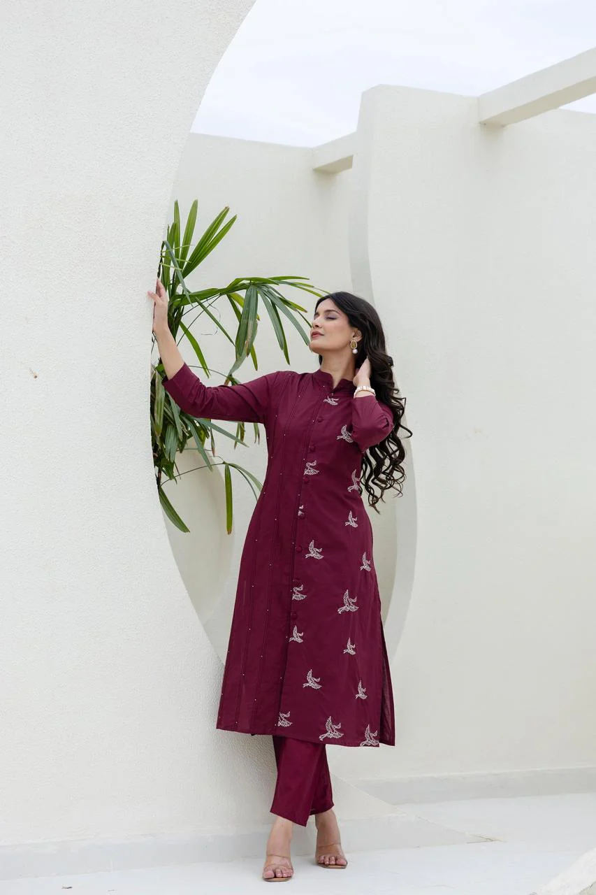 Mokabara Jam Embroidery Kurta Pant Set - Image 6