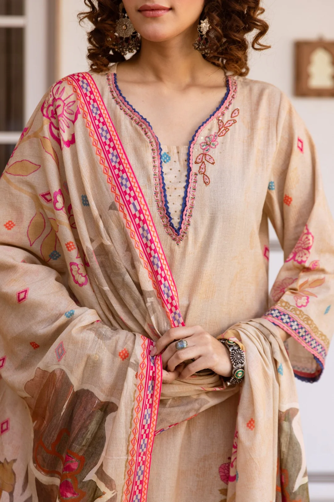 Karen Ivory cotton suit set - Image 7