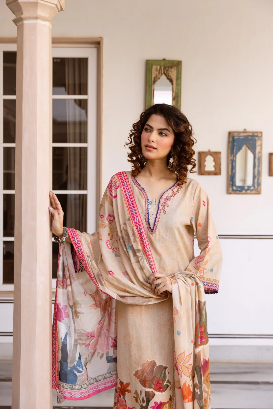 Karen Ivory cotton suit set - Image 8