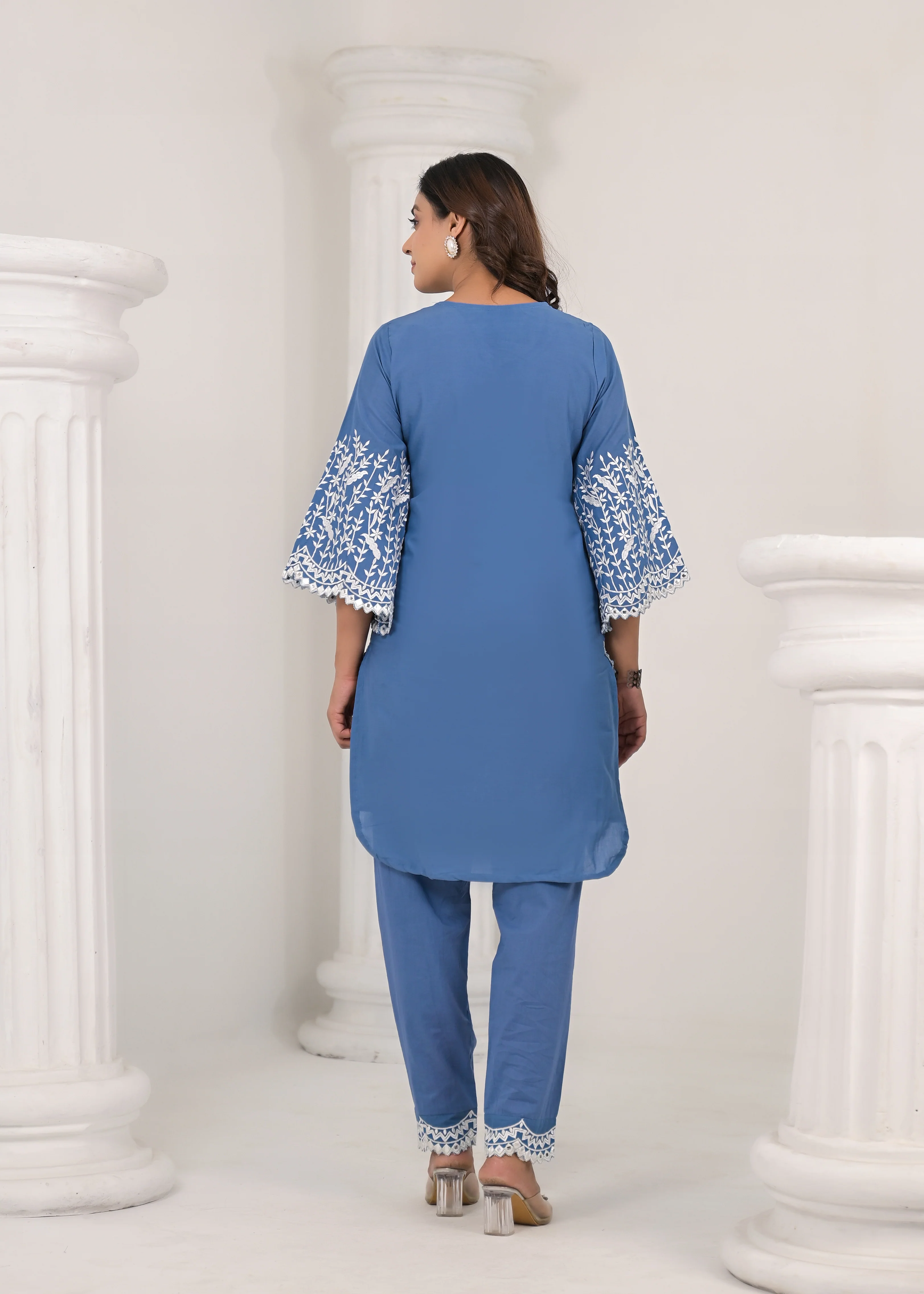 Lipika Lapis Embroidered Cotton Co-ord set - Image 3