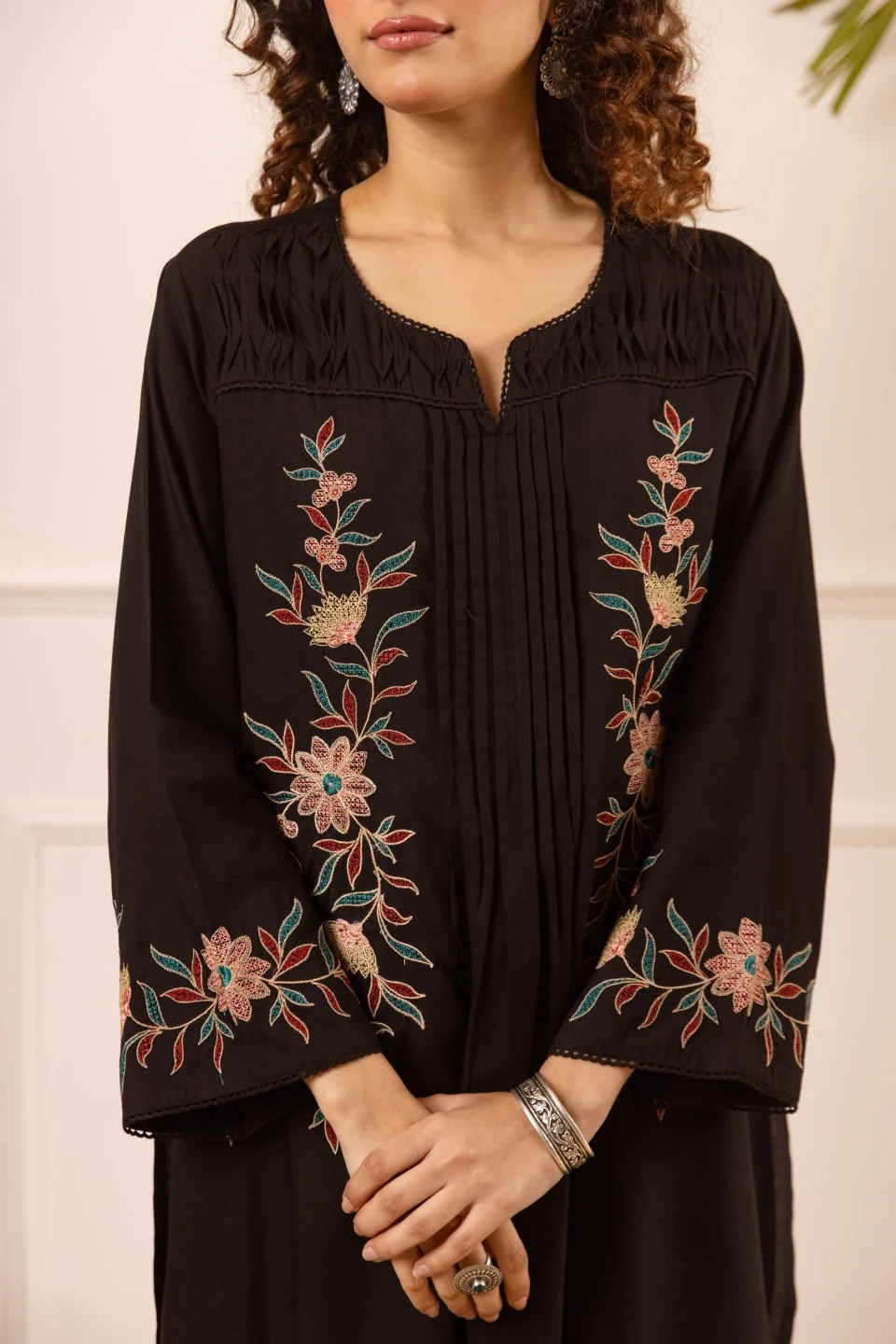 Karen soot embroidery cotton co-ord set - Image 4
