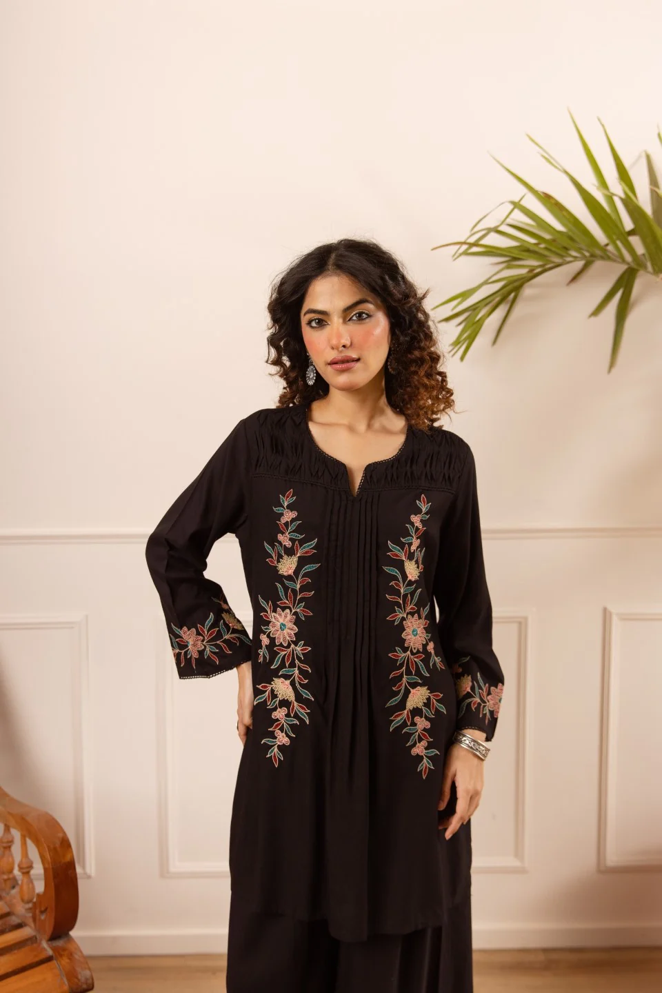 Karen soot embroidery cotton co-ord set - Image 9