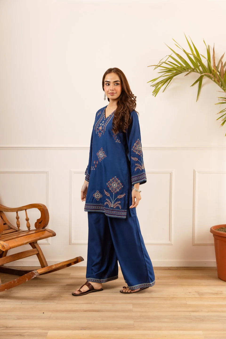 Karen Tufts embroidery cotton co-ord set - Image 7