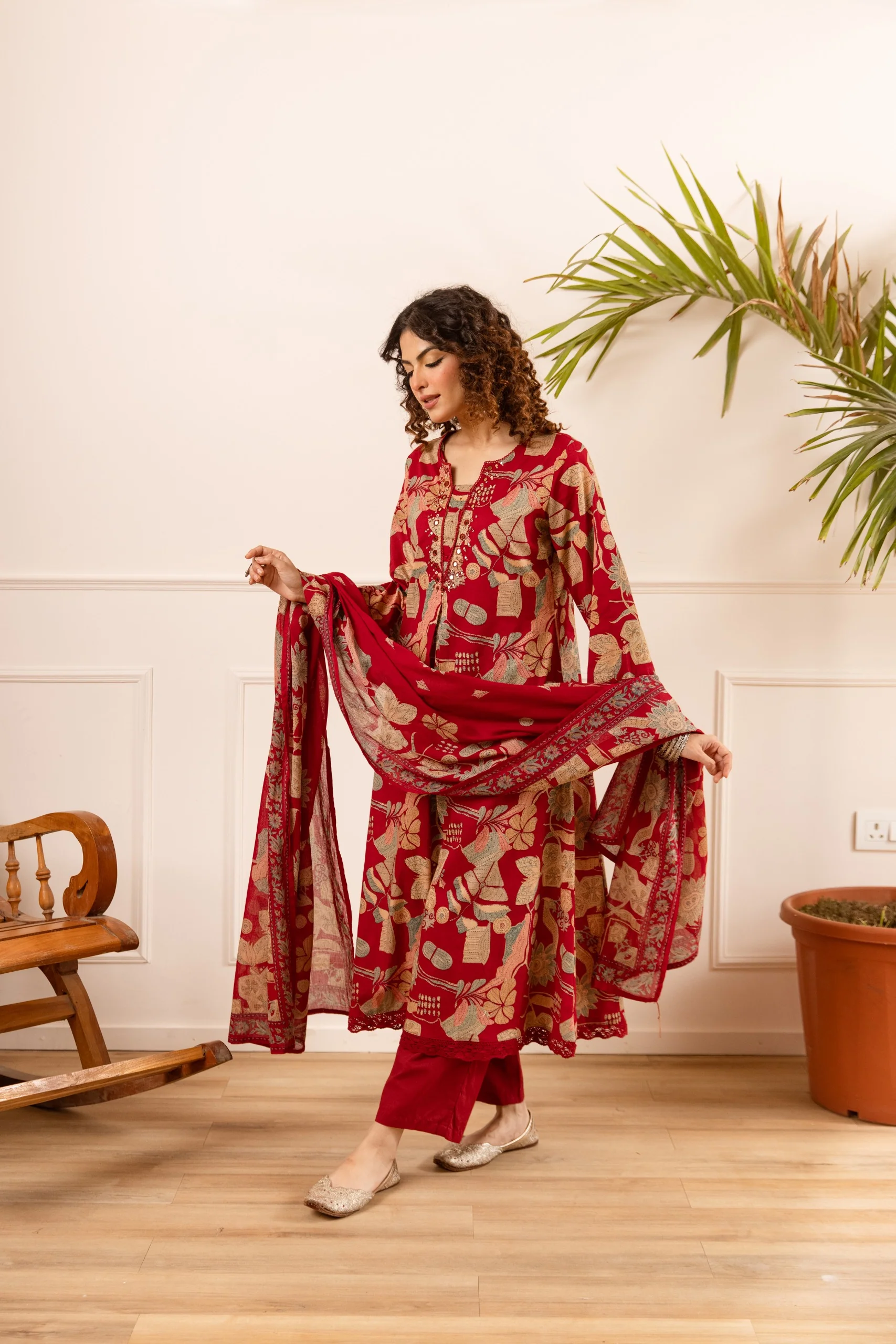Karen Scarlet printed cotton suit set - Image 7