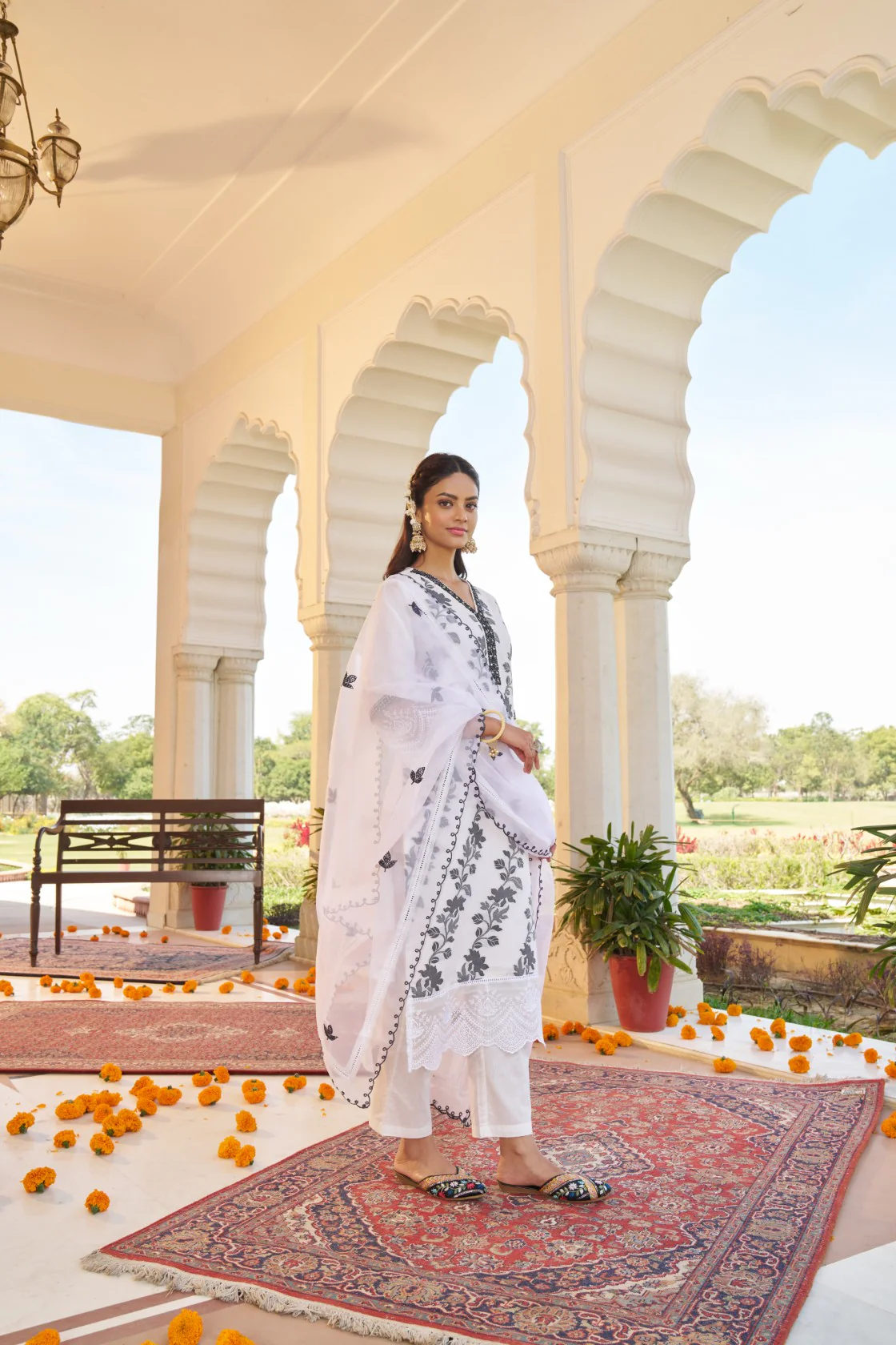 Grithav Pearl Embroidered Lawn Suit Set - Image 9