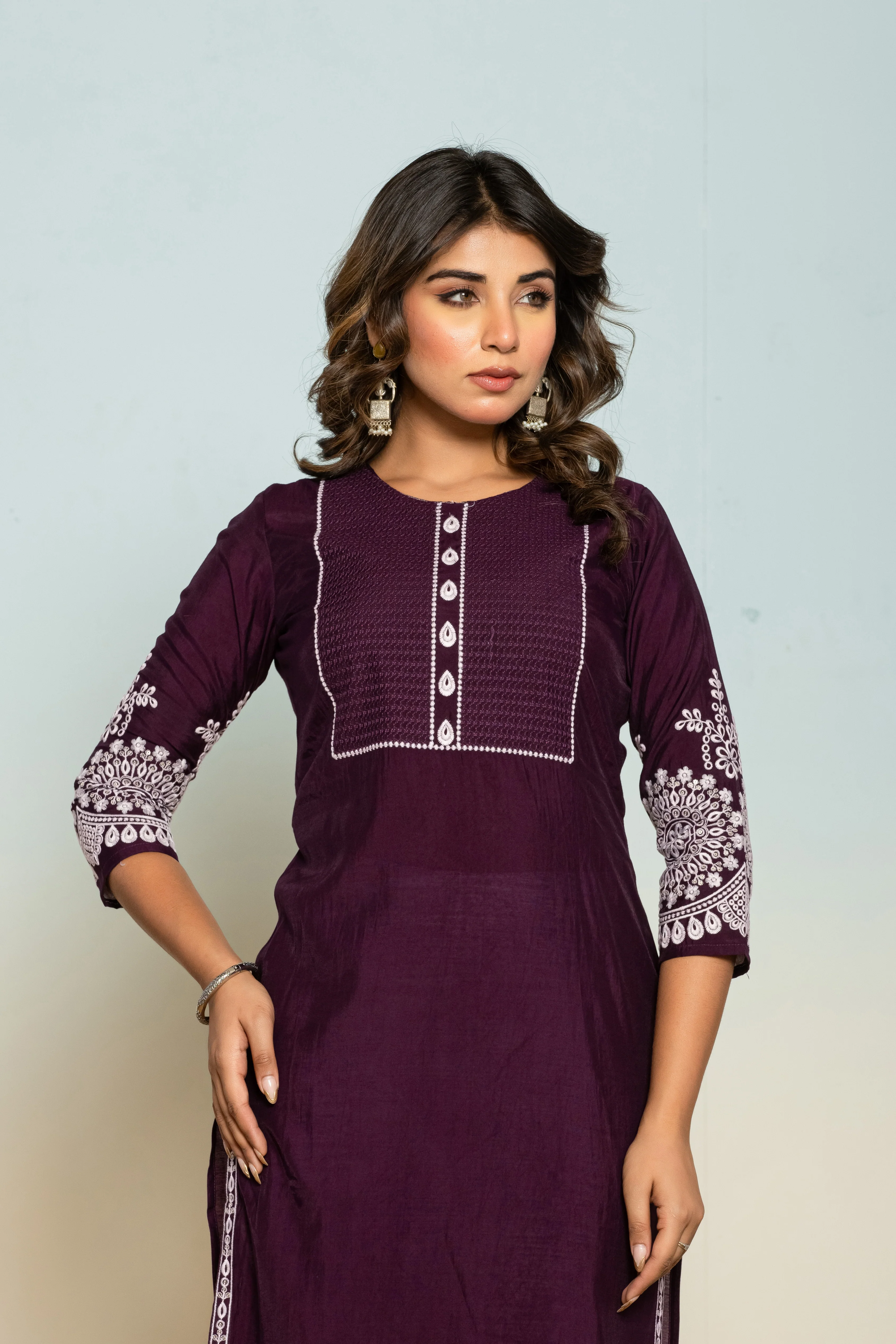 UMA VOILA EMBROIDERED KURTI - Image 2