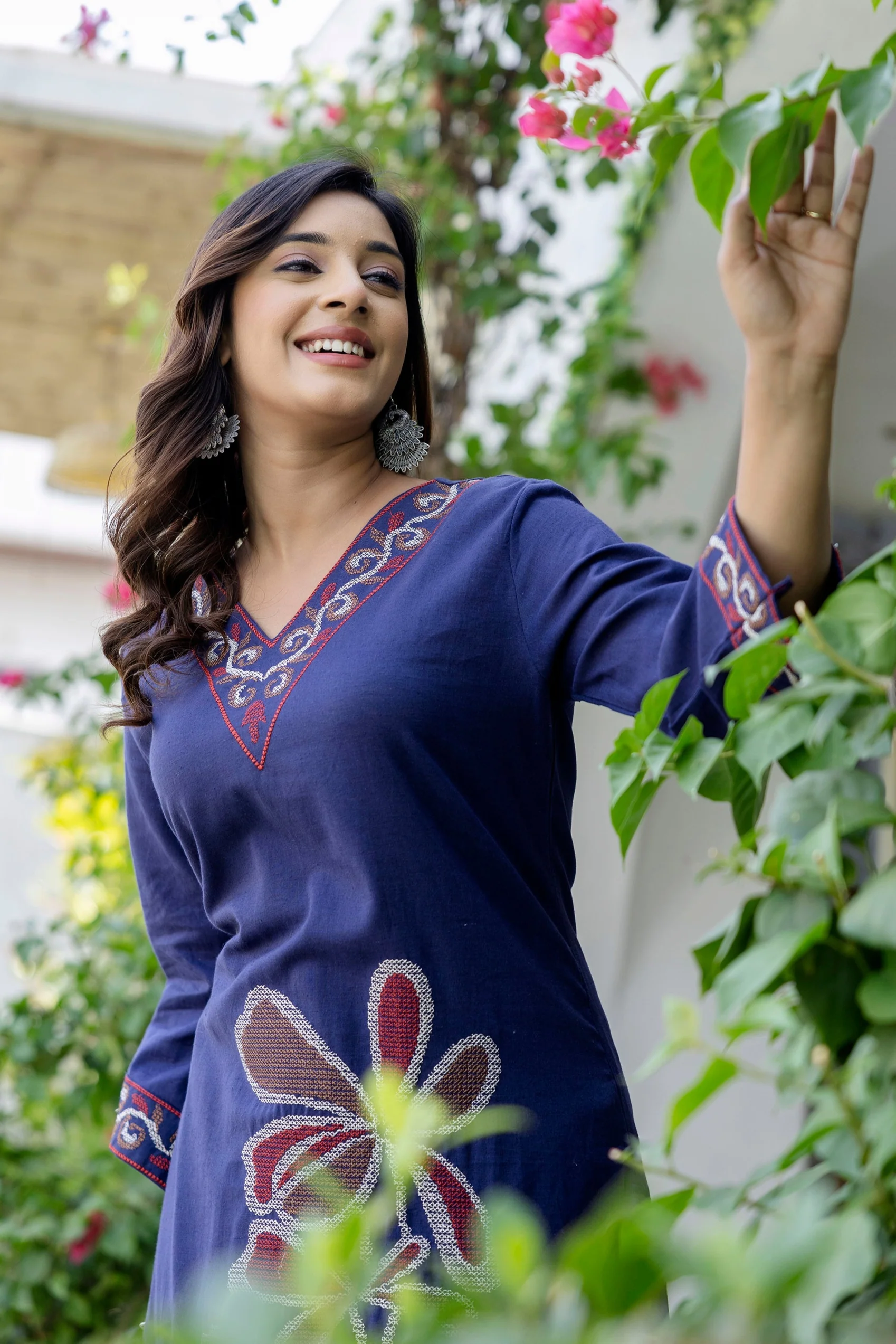 Samiha Indi embroidery cotton kurta pant set - Image 2