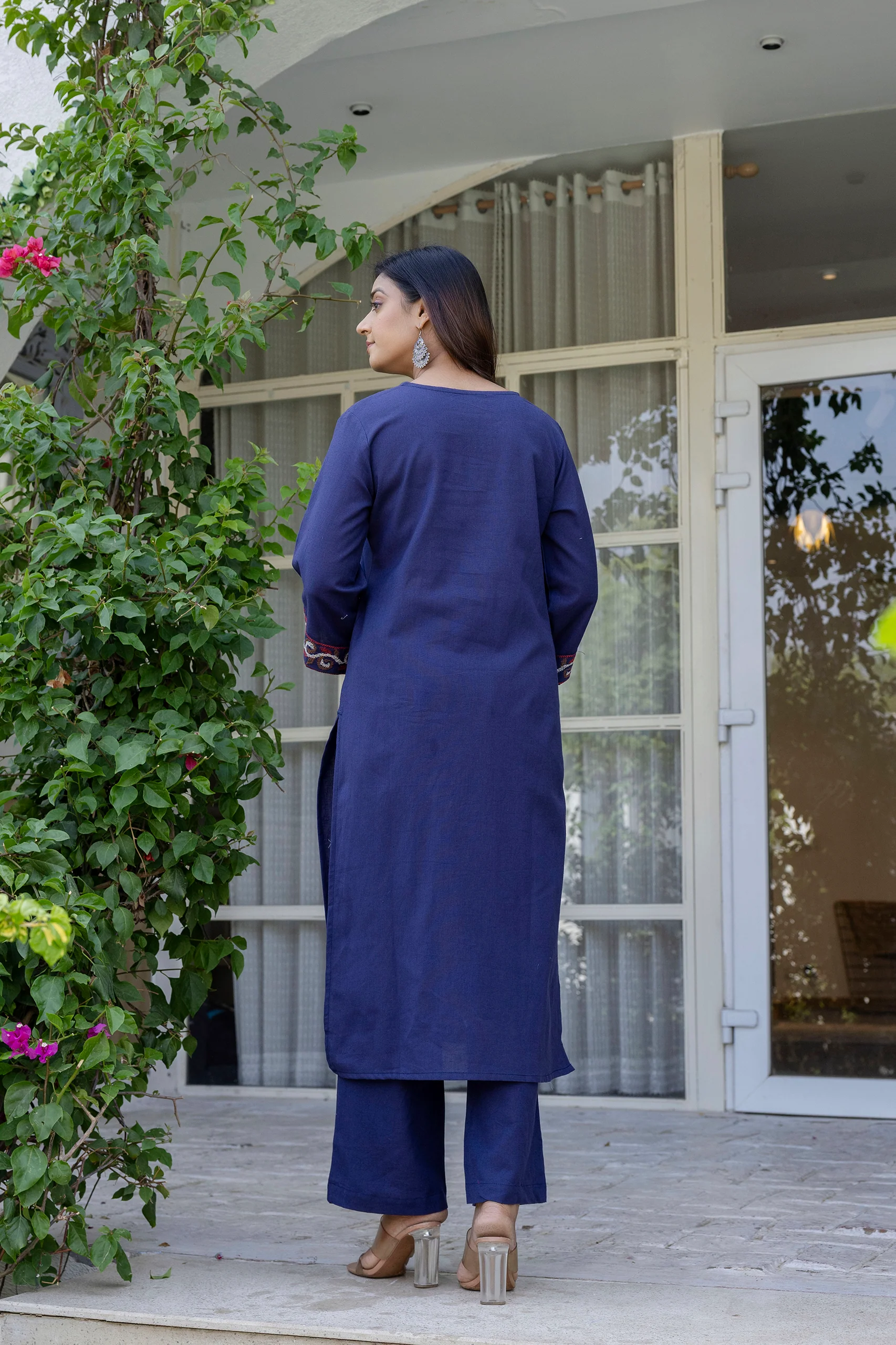Samiha Indi embroidery cotton kurta pant set - Image 3