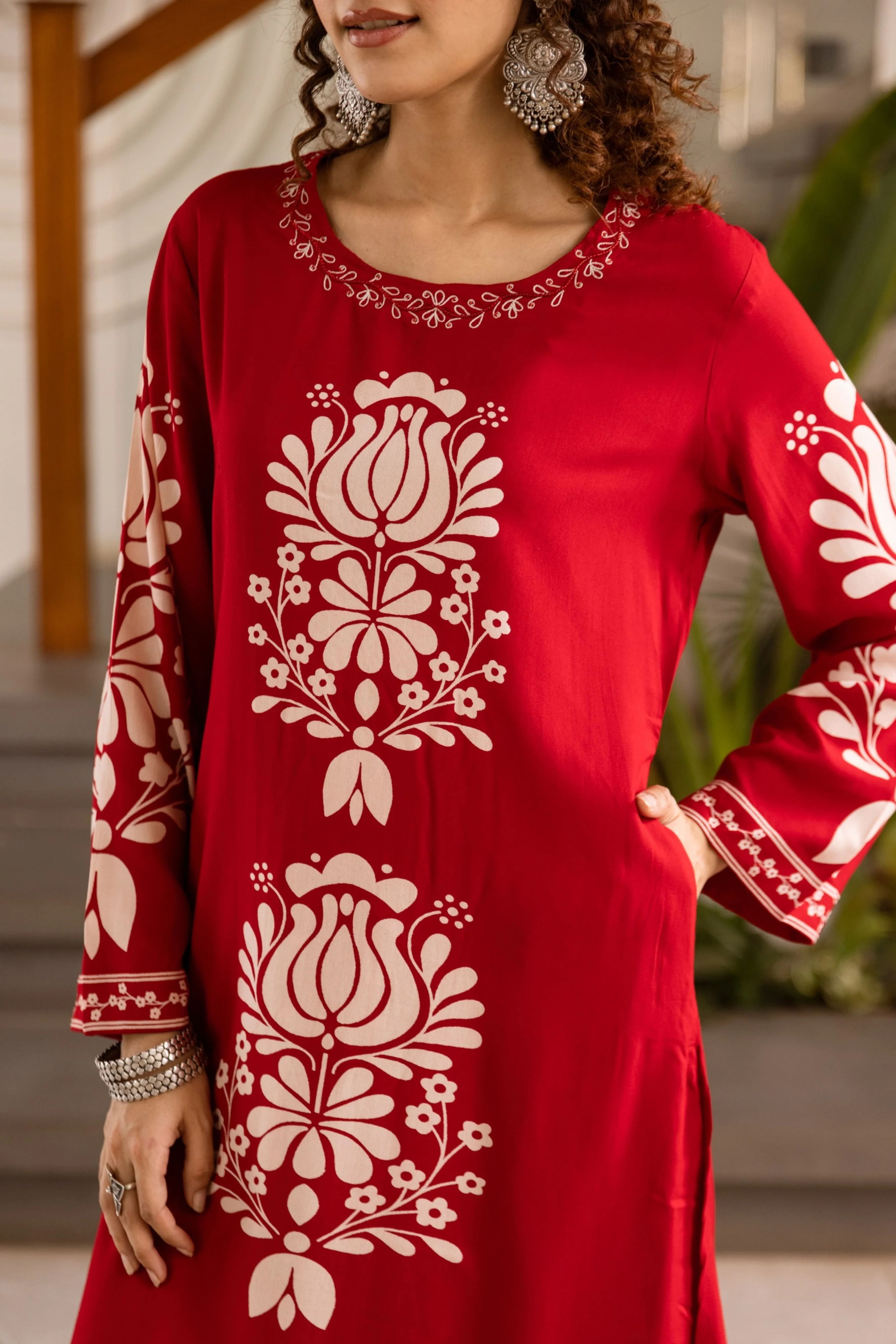 Kabool Vermillion Printed Kurta Pant Set - Image 5