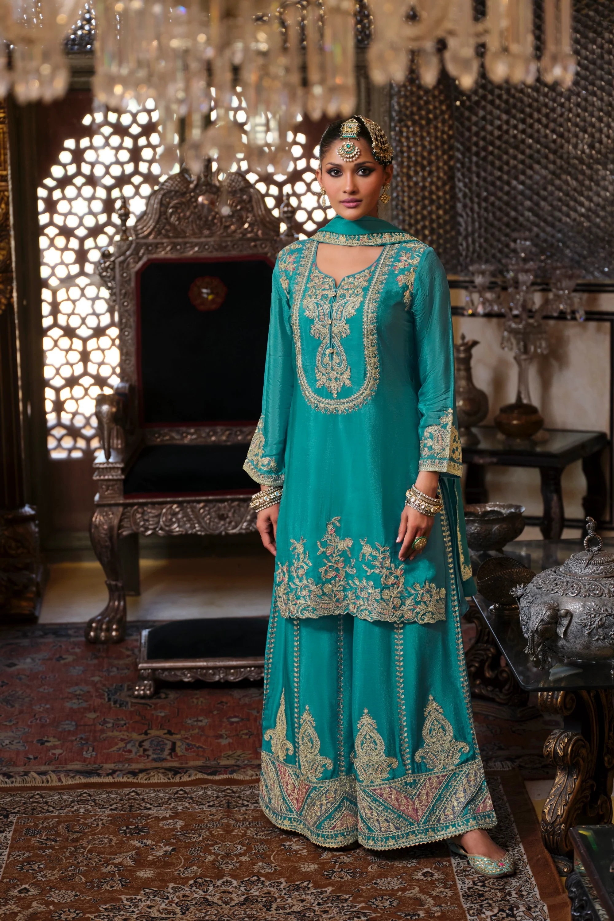 Gunja Peacock Full Work Heavy Gharara Set - Image 4