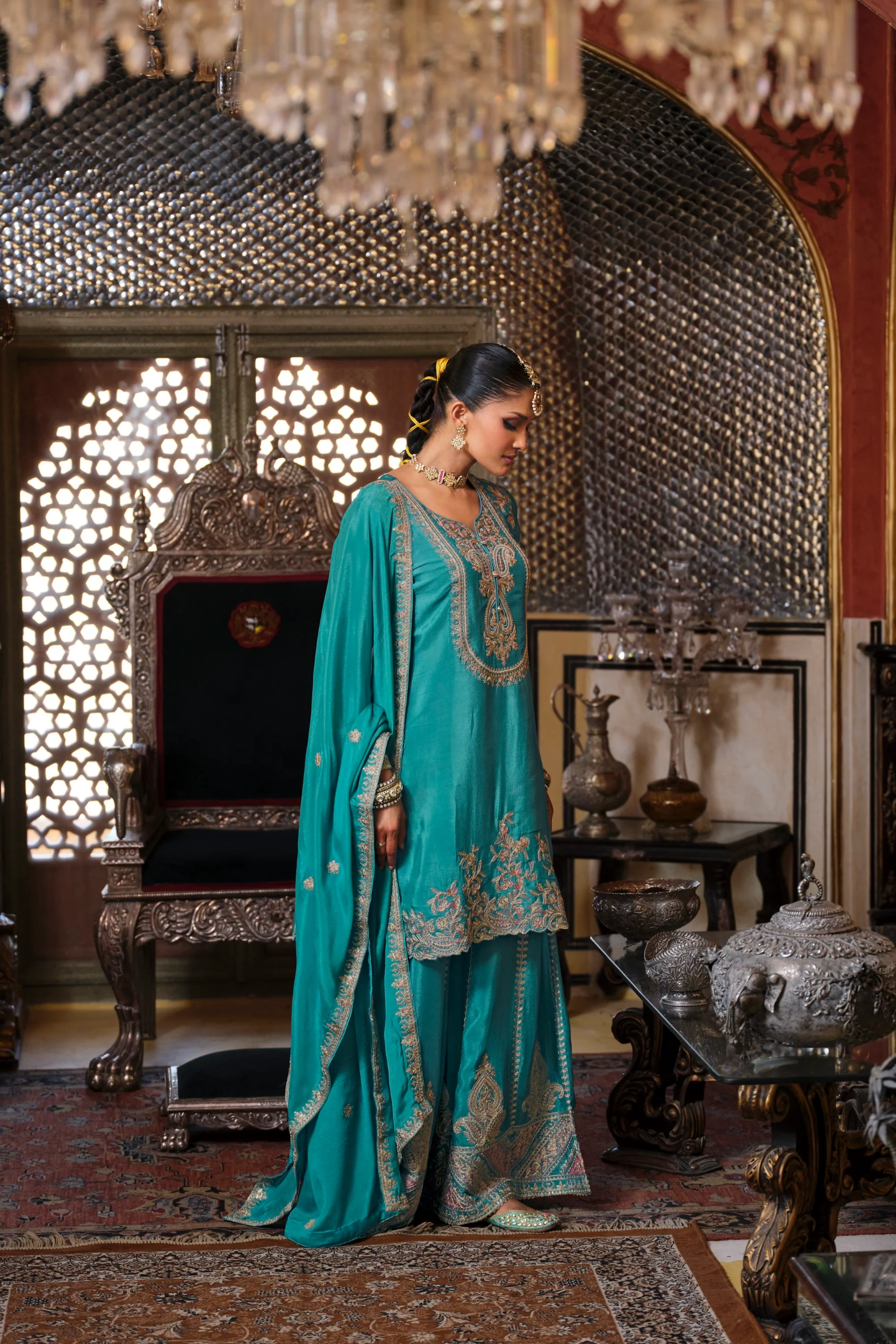 Gunja Peacock Full Work Heavy Gharara Set - Image 6