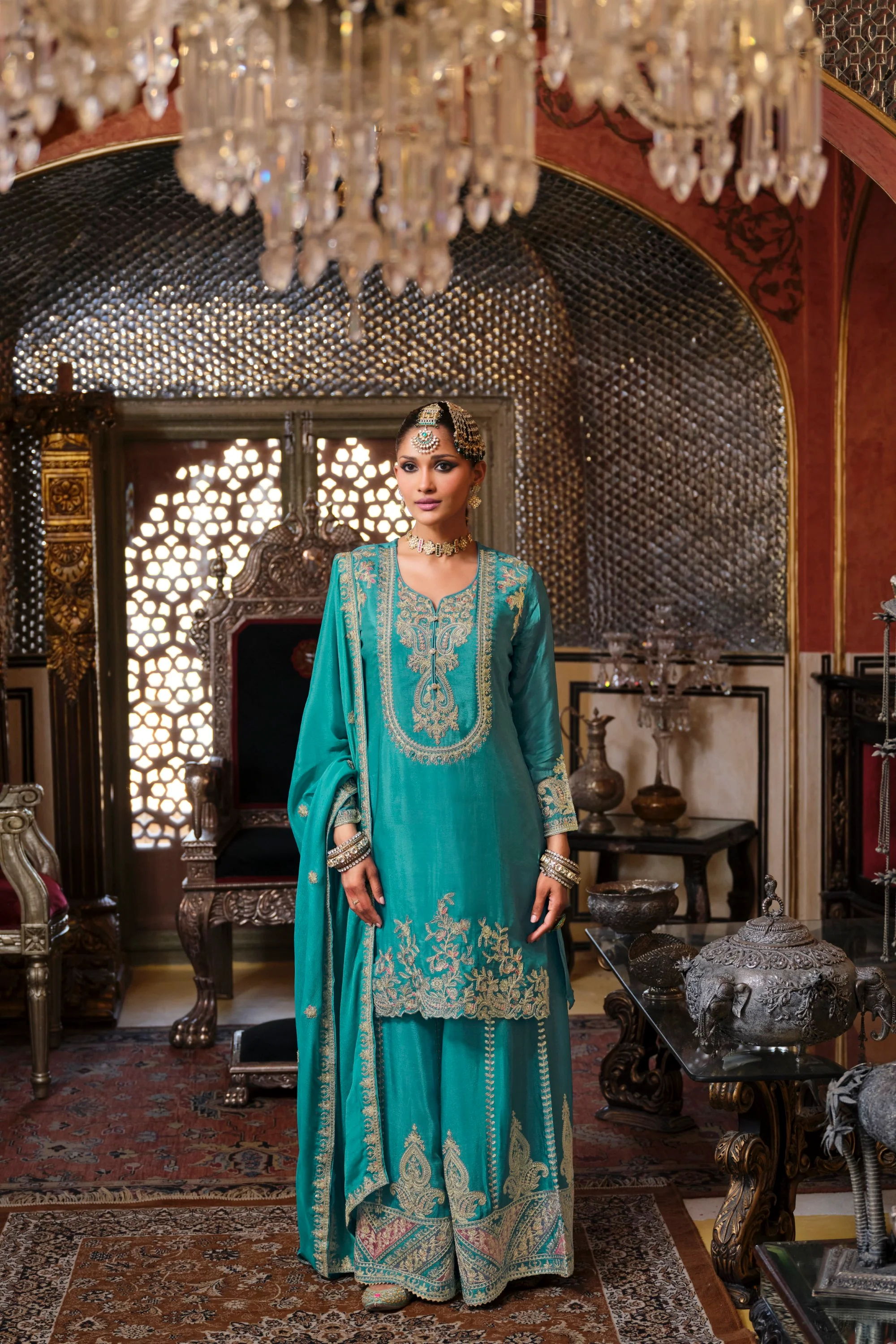 Gunja Peacock Full Work Heavy Gharara Set - Image 7