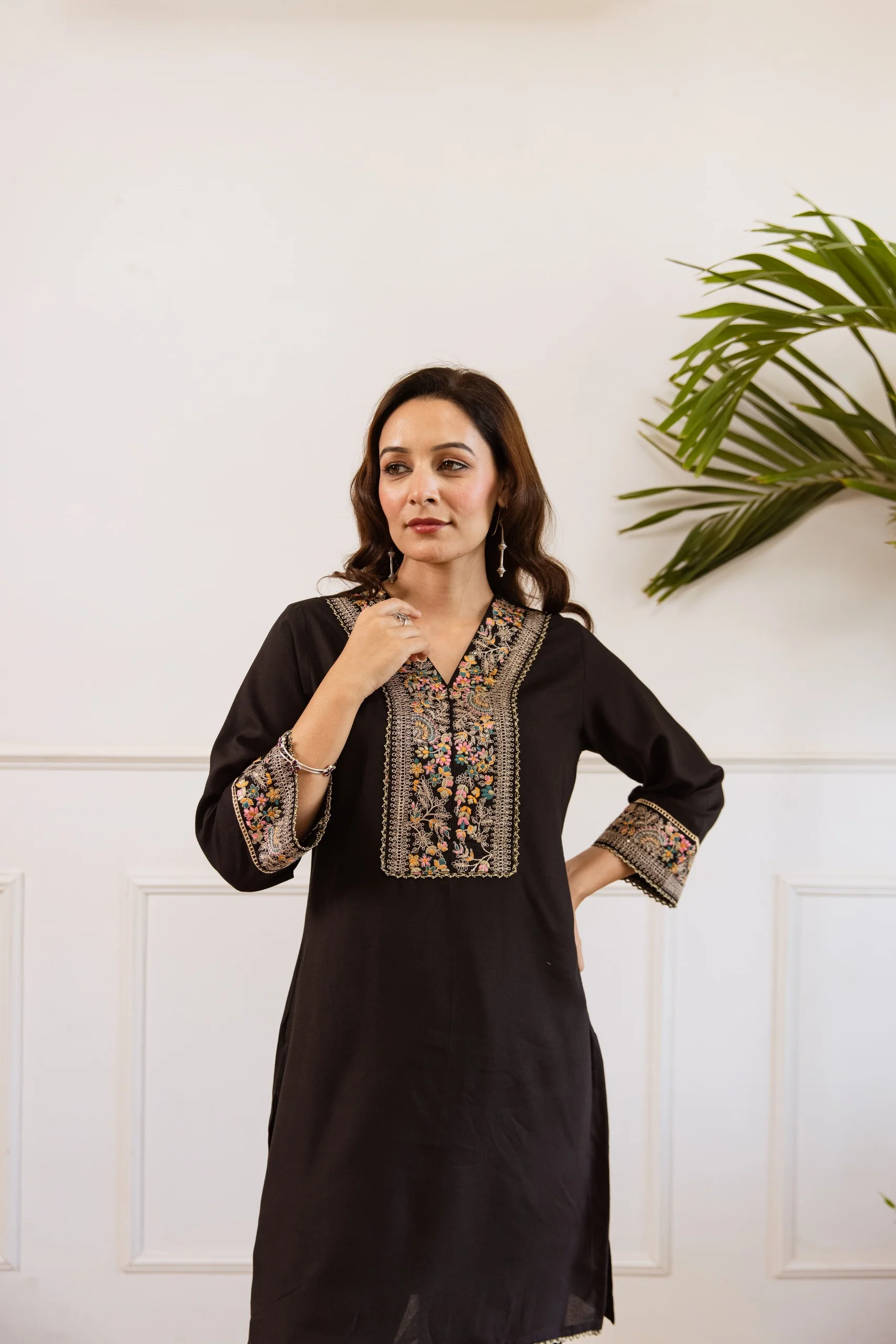 Kabool Ebony embroidery cotton co-ord set - Image 5
