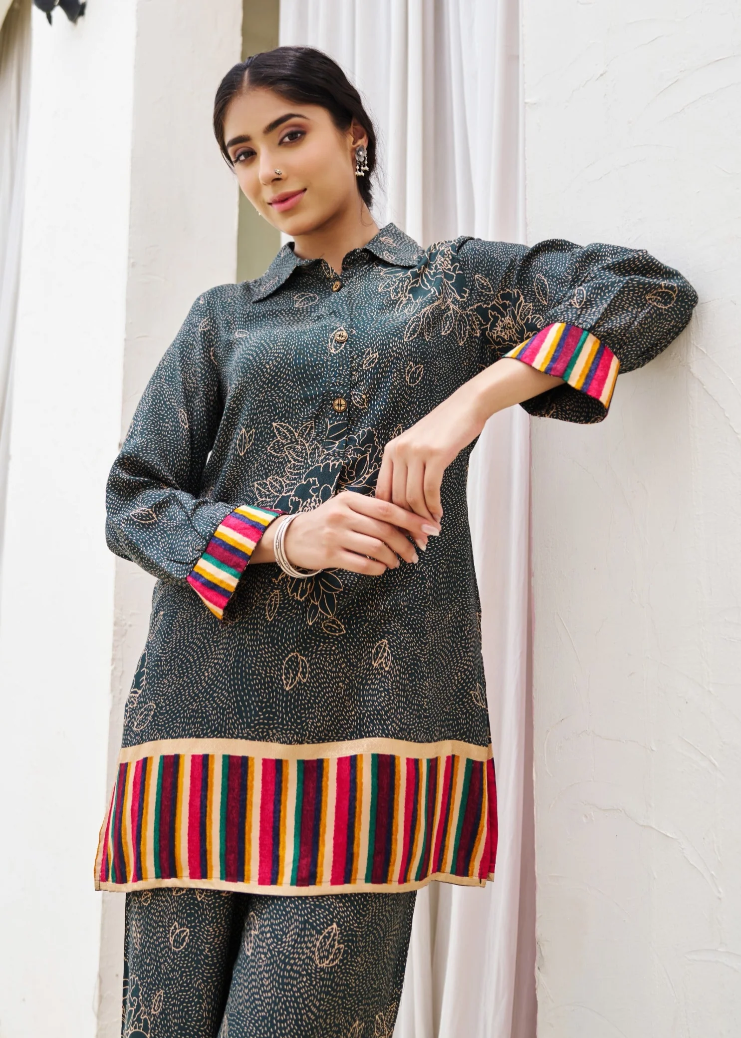 kabool Cobalt Printed Kurta Pant set - Image 2