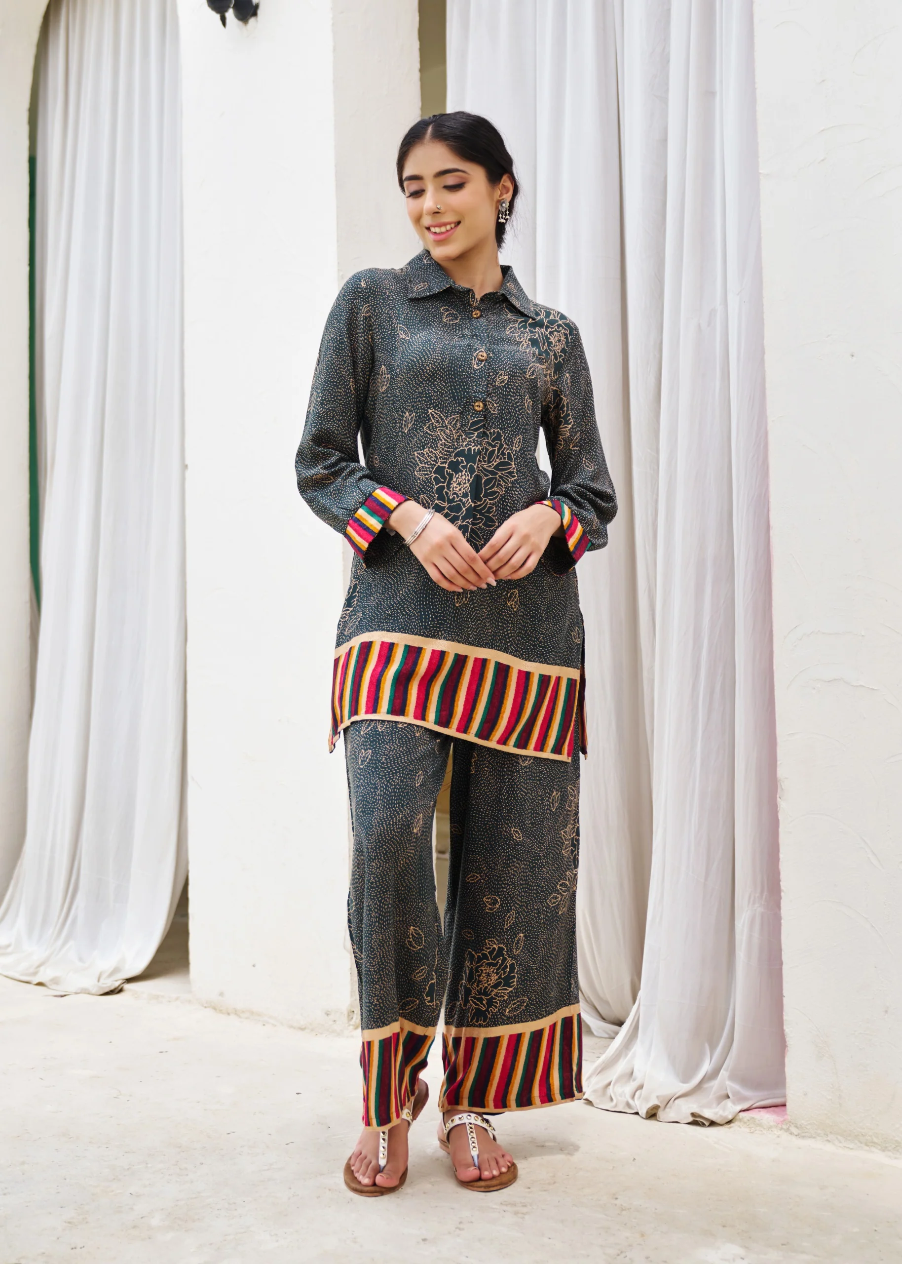 kabool Cobalt Printed Kurta Pant set - Image 3