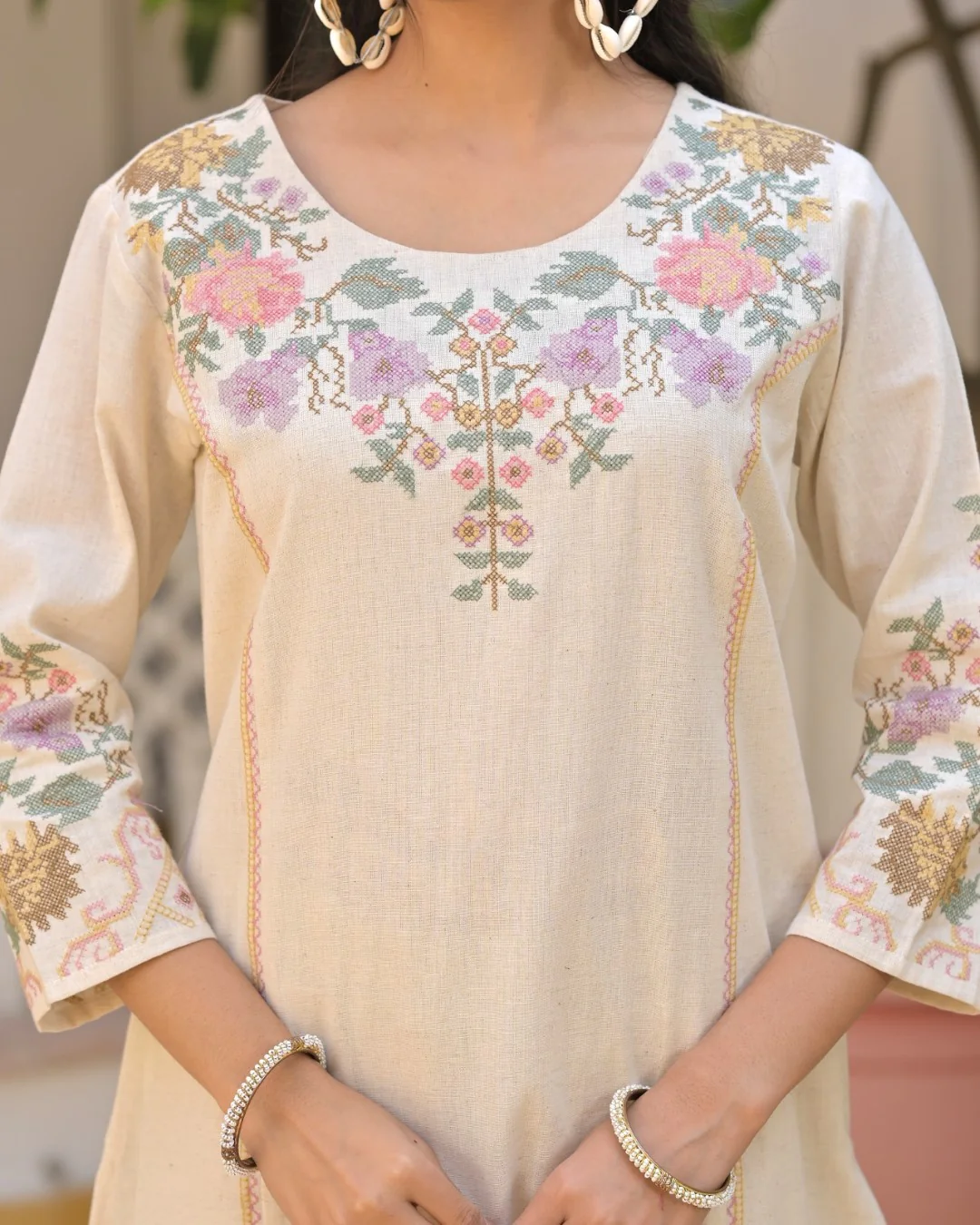 Chandri Fog Embroidered Kurta Pant Set - Image 7