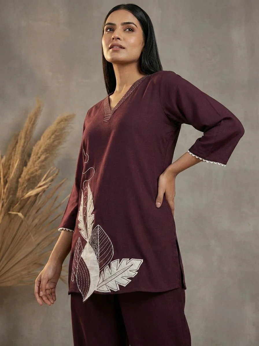 Prisha mulberry embroidery co-ord set - Image 3
