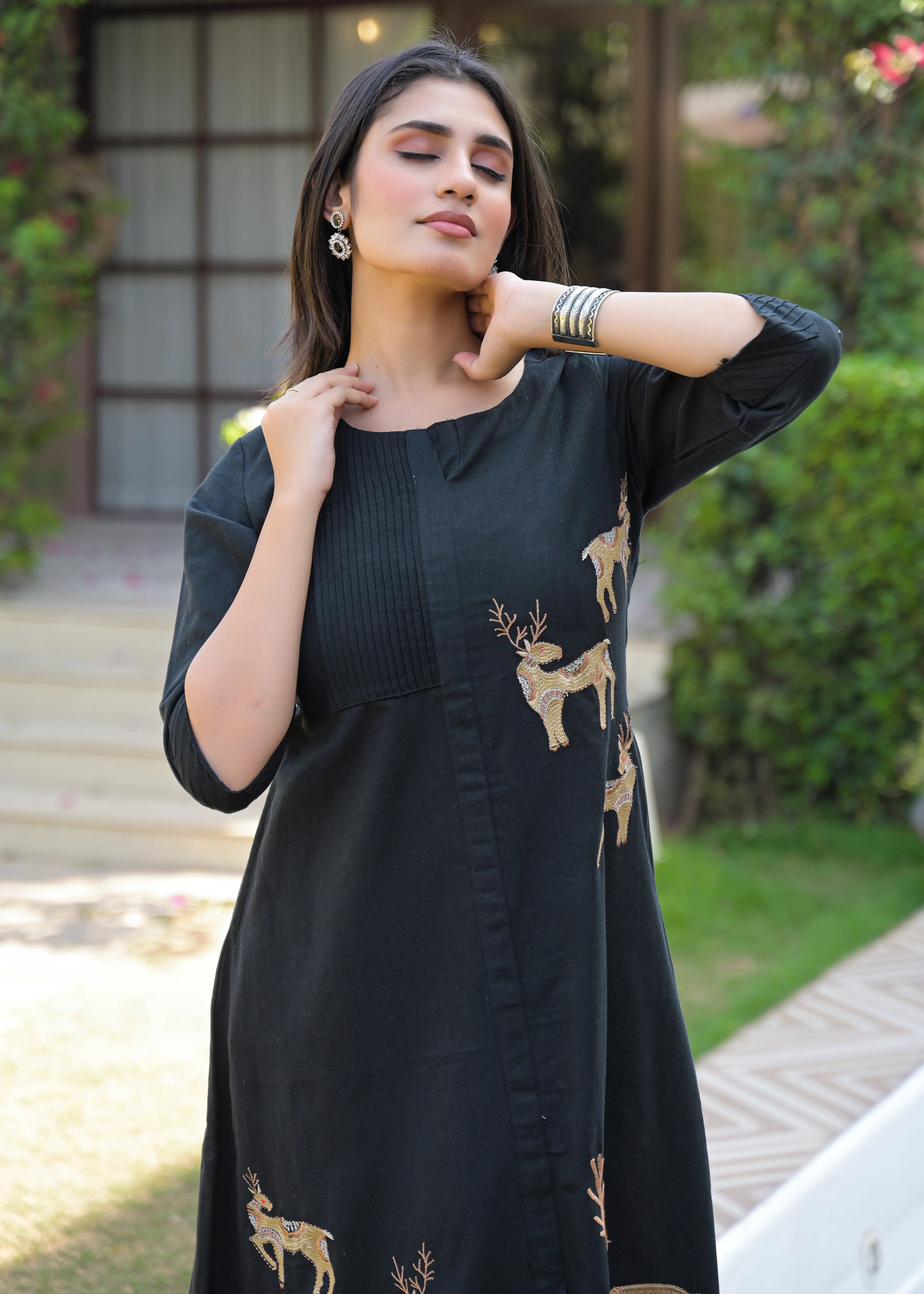 Mayri Onyx embroidery cotton kurta pant set - Image 2