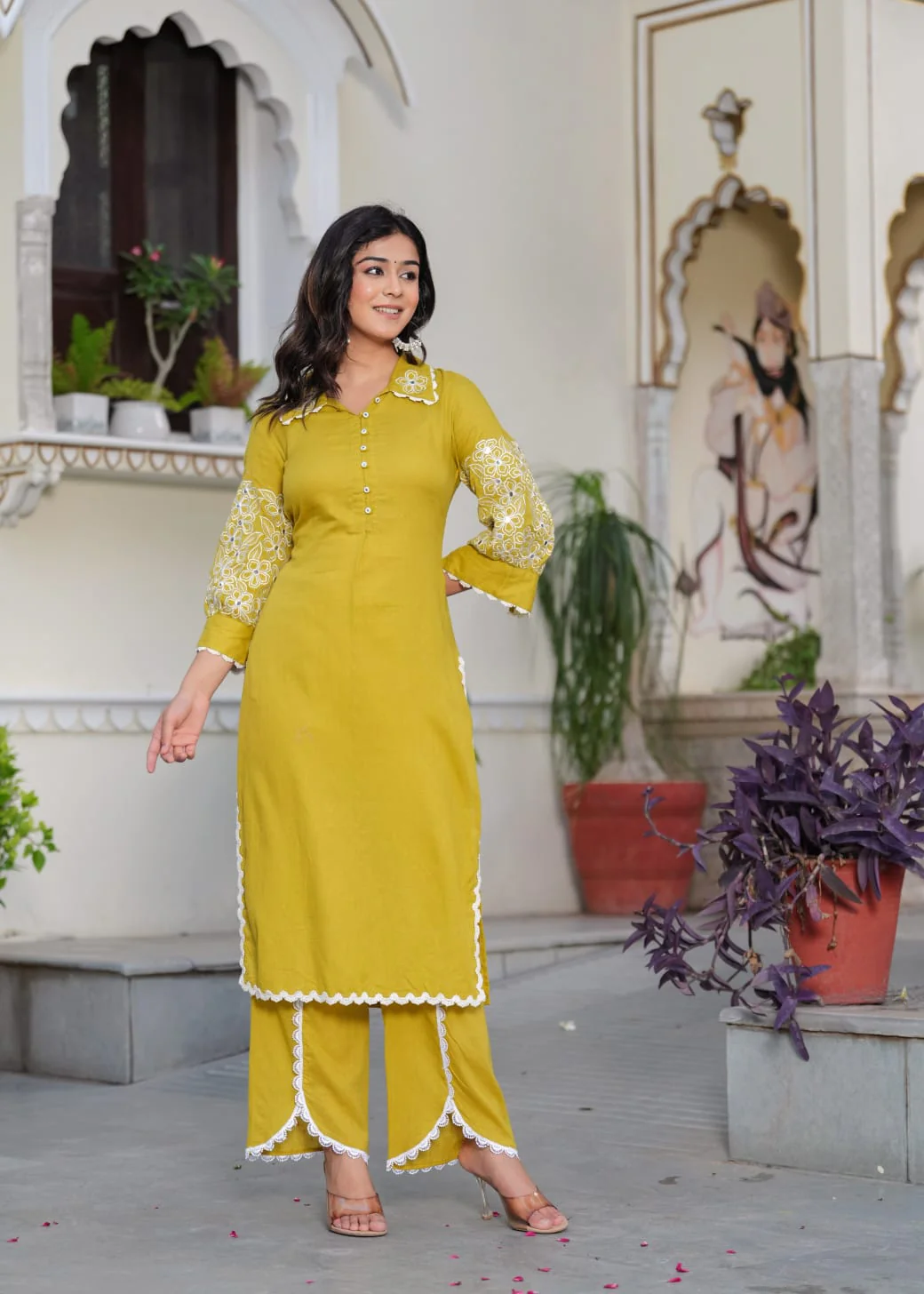 Shiba Citrine Embroidered Kurta Pant Set - Image 4