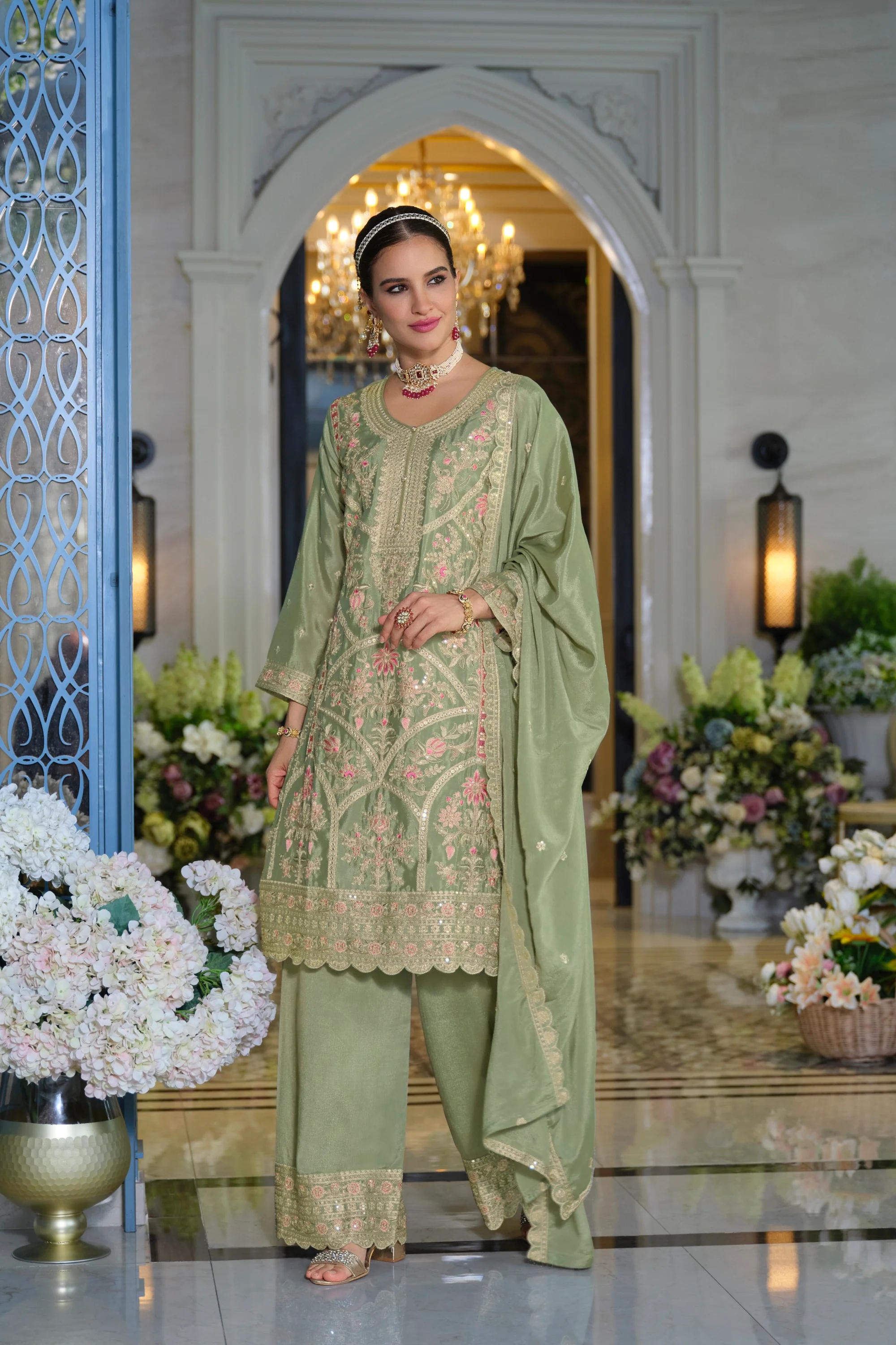Farz Pista Full Work Heavy Suit Set - Image 4