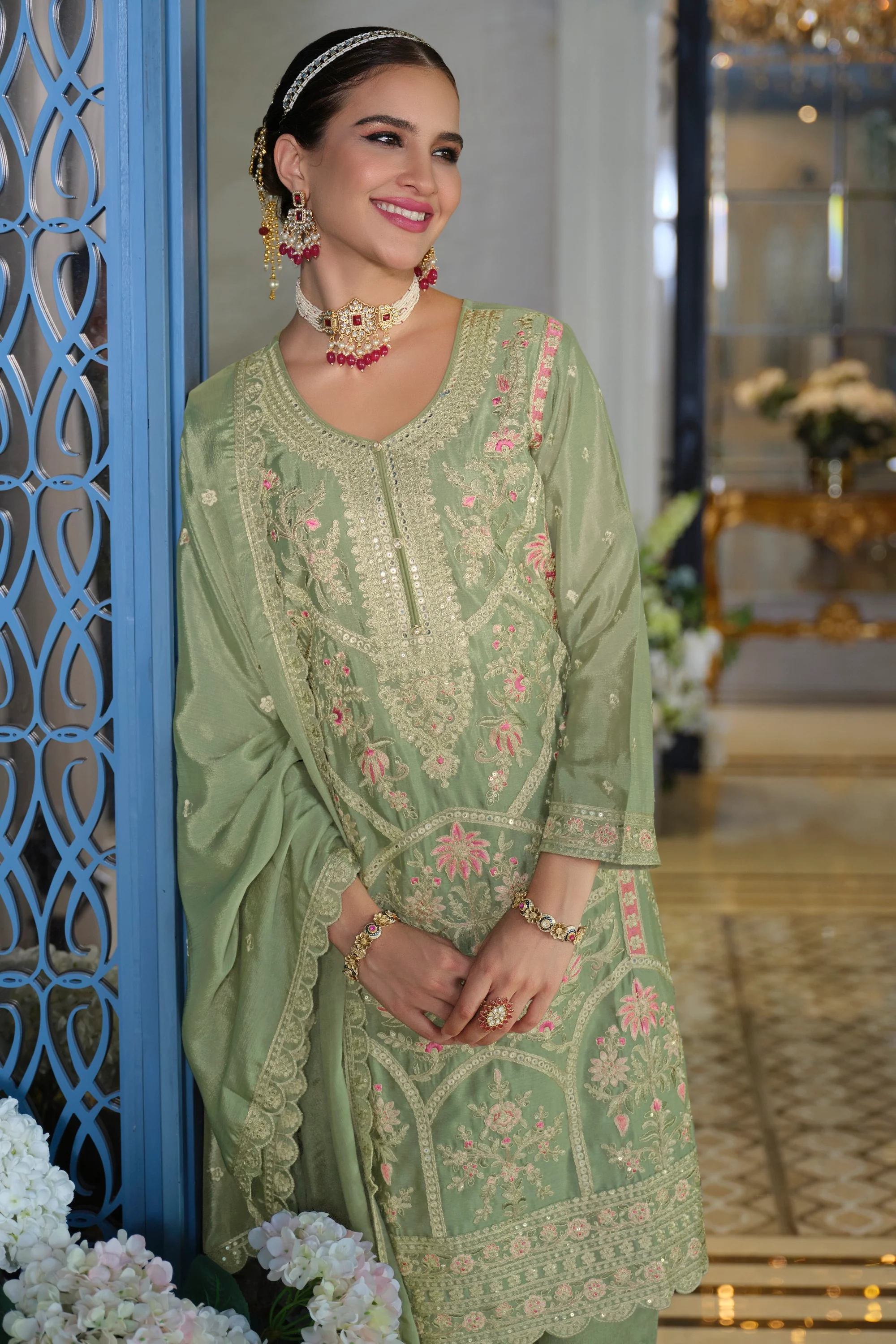 Farz Pista Full Work Heavy Suit Set - Image 5