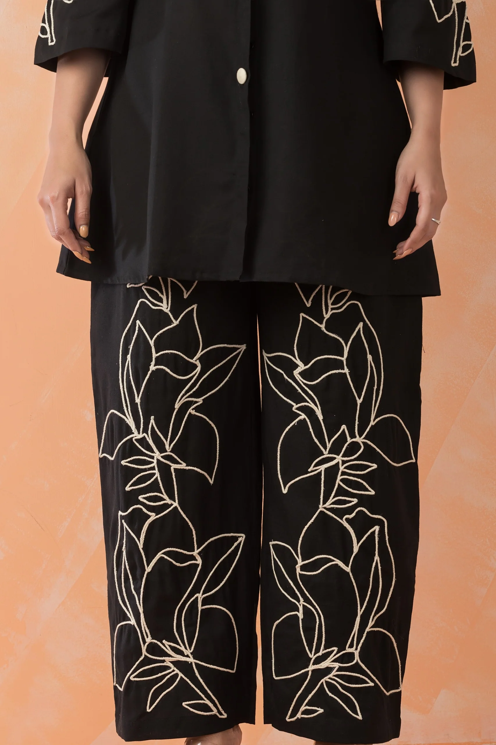 Sabhya Onyx Embroidered Cotton co-ord Set - Image 3