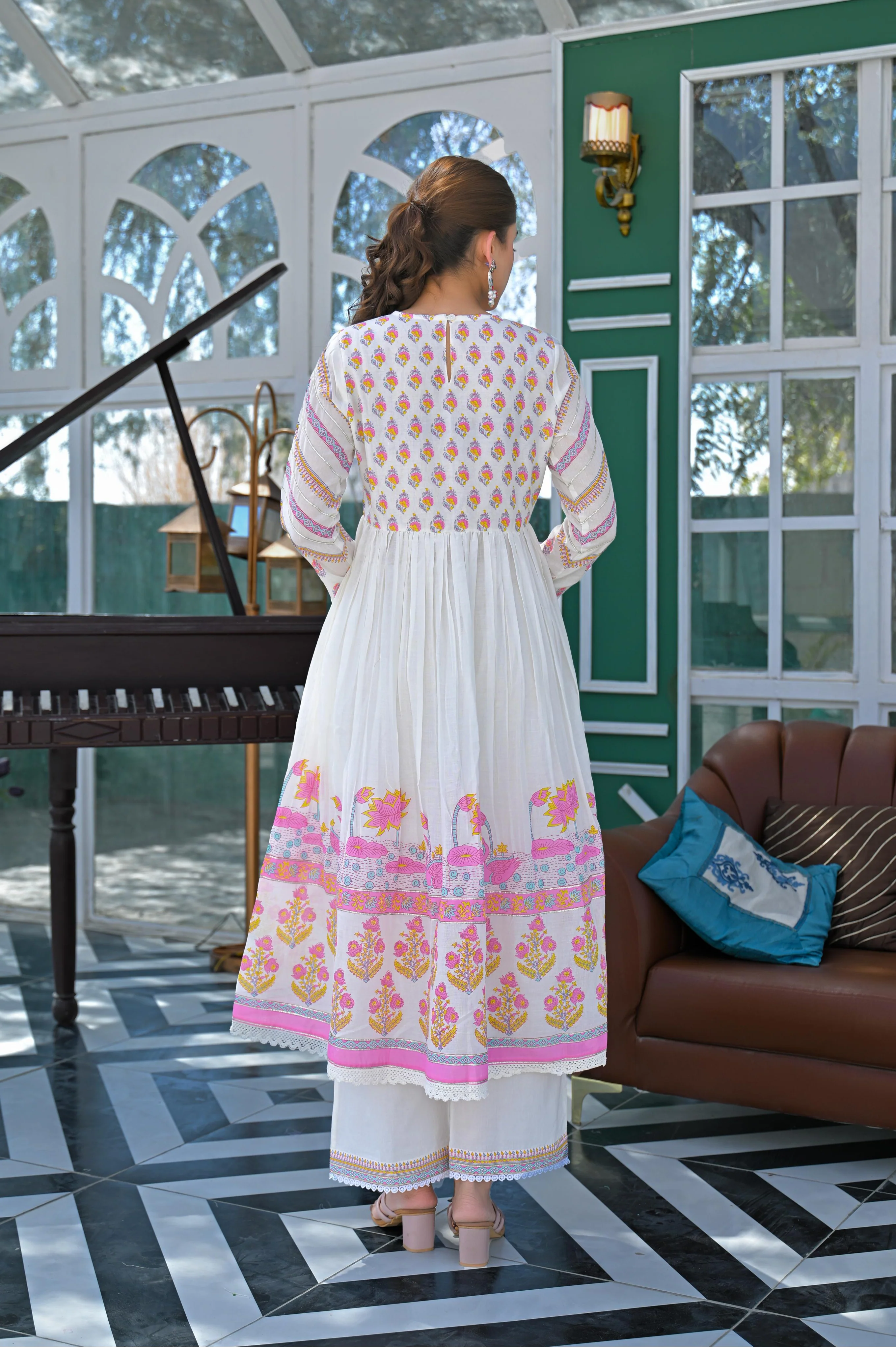Lakshita Punch Printed Cotton Suit Set - Image 3
