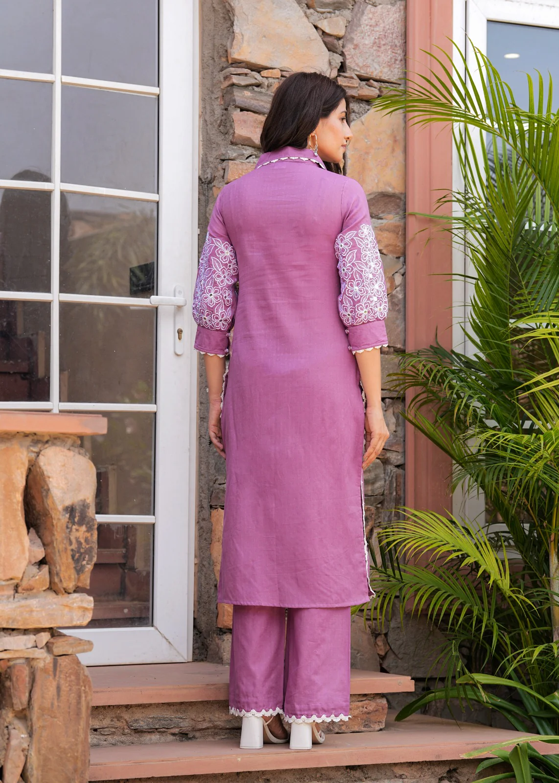 Shiba Orchid Embroidered Kurta Pant Set - Image 3