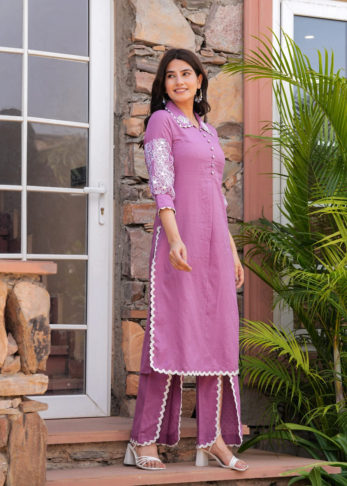 Shiba Orchid Embroidered Kurta Pant Set - Image 5
