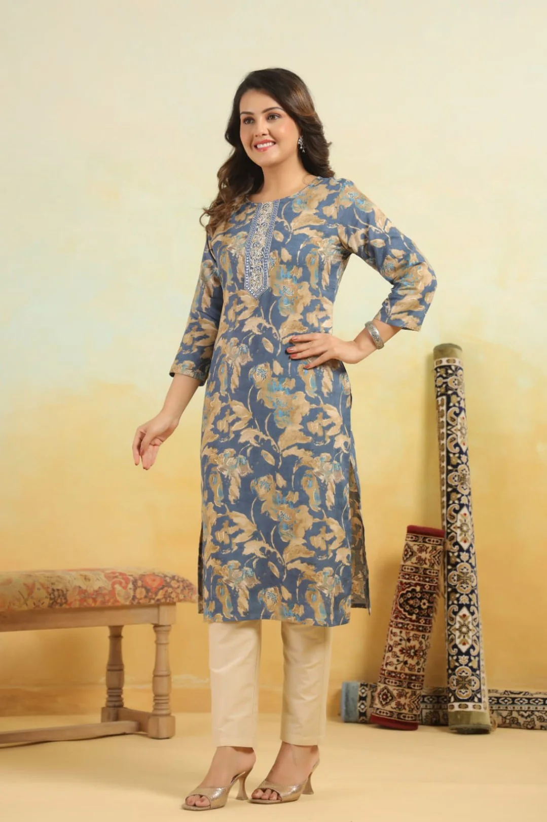 Varisha Slate Printed Kurti - Image 3