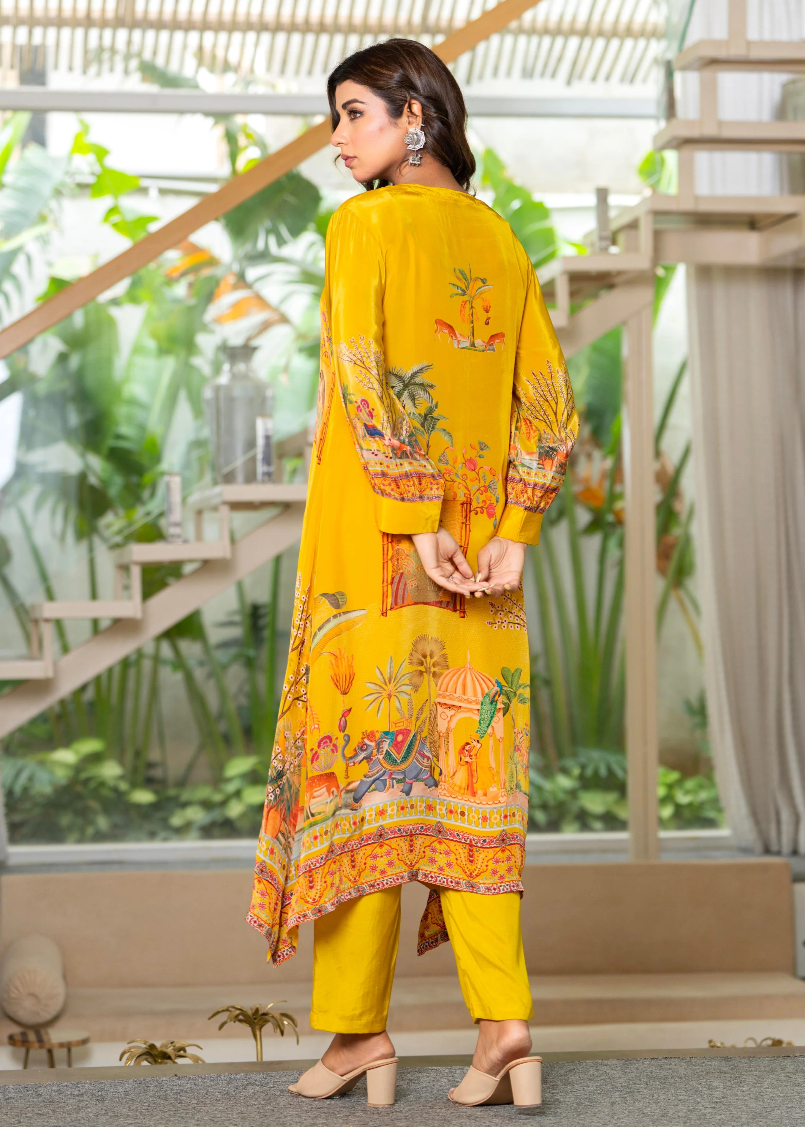 Maurya Goldy kurta pant set - Image 3