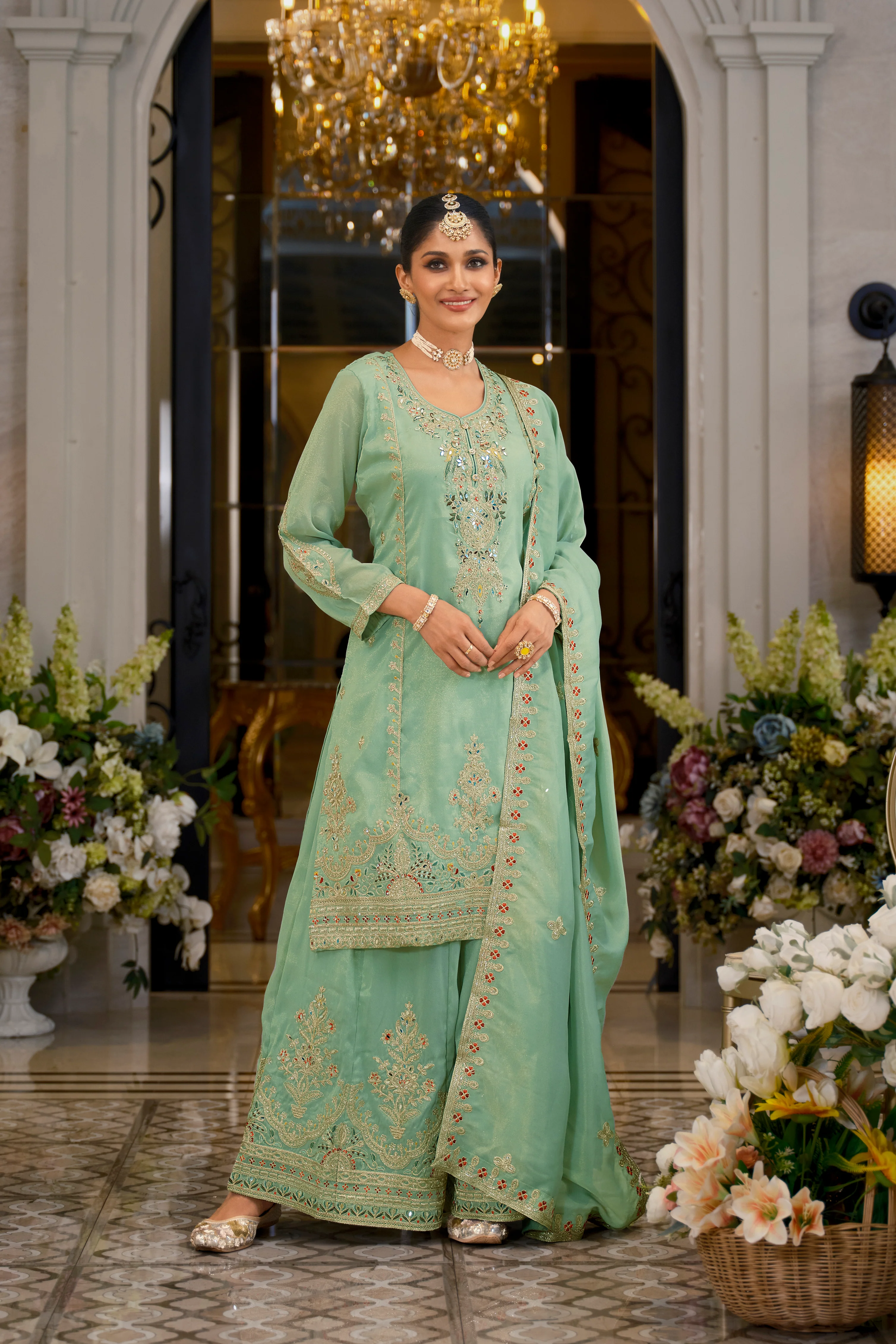 Tansu Fern Full Work  Heavy Gharara Set - Image 4