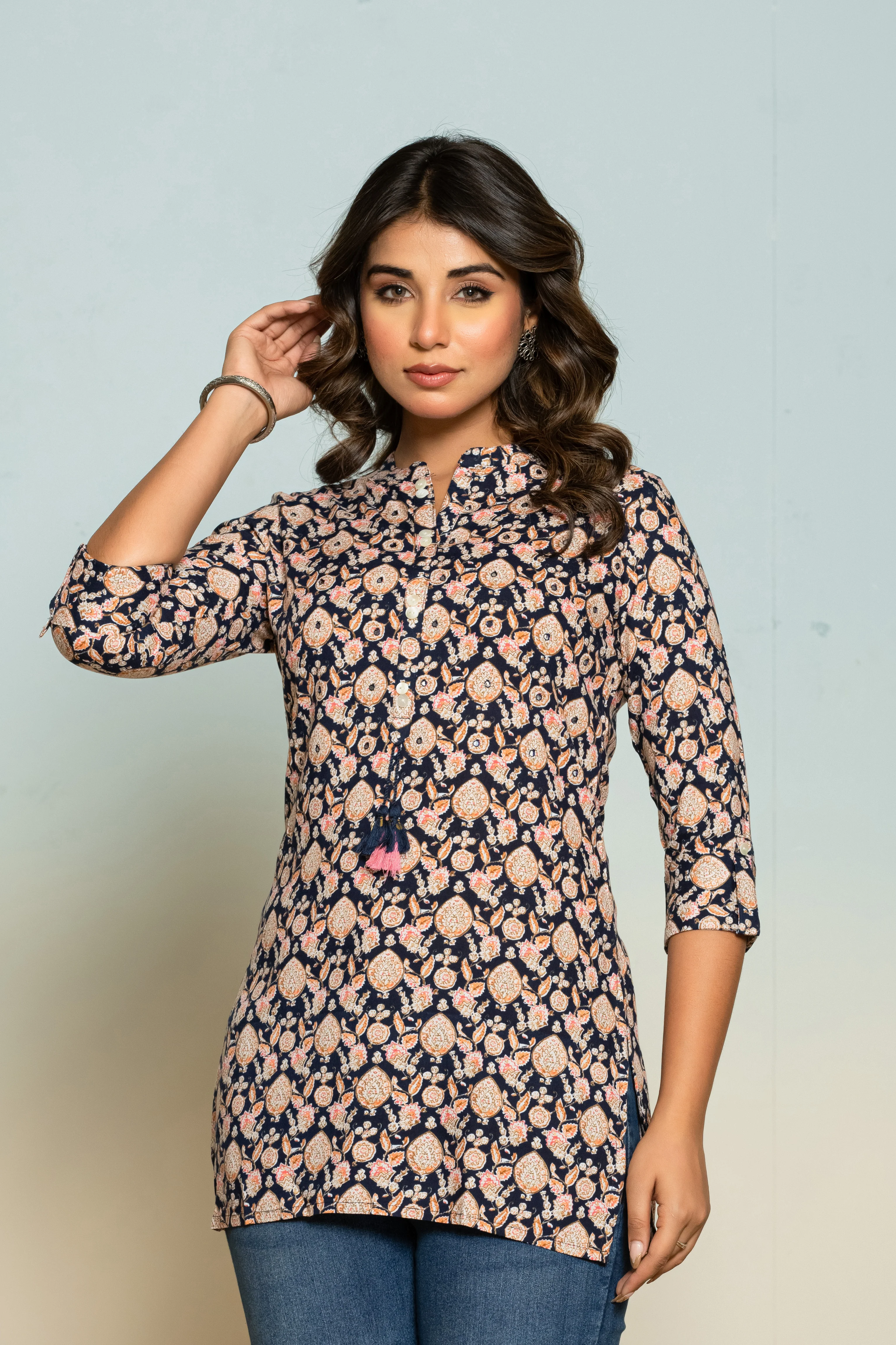 UMA JET PRINTED COTTON SHORT TOP - Image 6