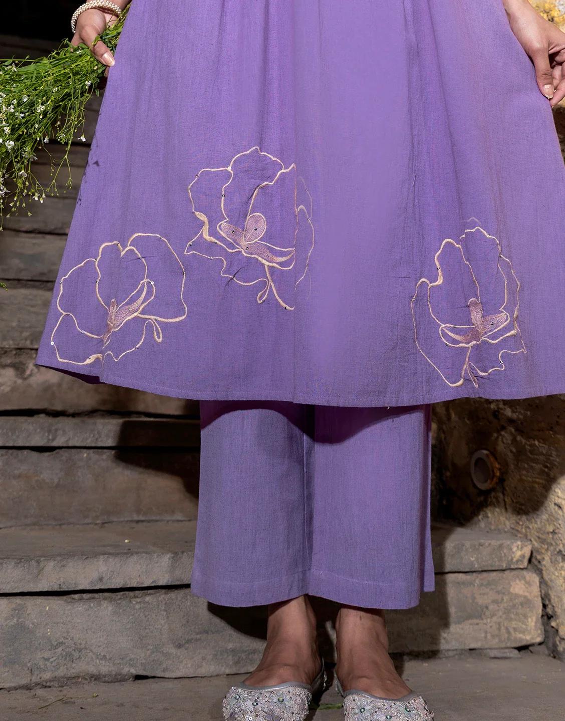 SNEHA LILAC COTTON EMBRODIERED  KURTA PANT SET - Image 5