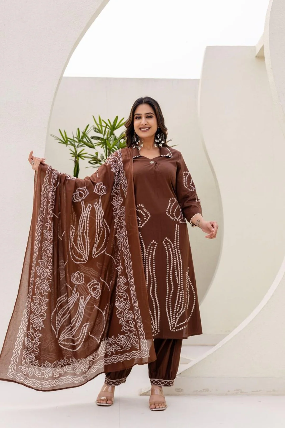 Girnar tan cotton suit set - Image 4