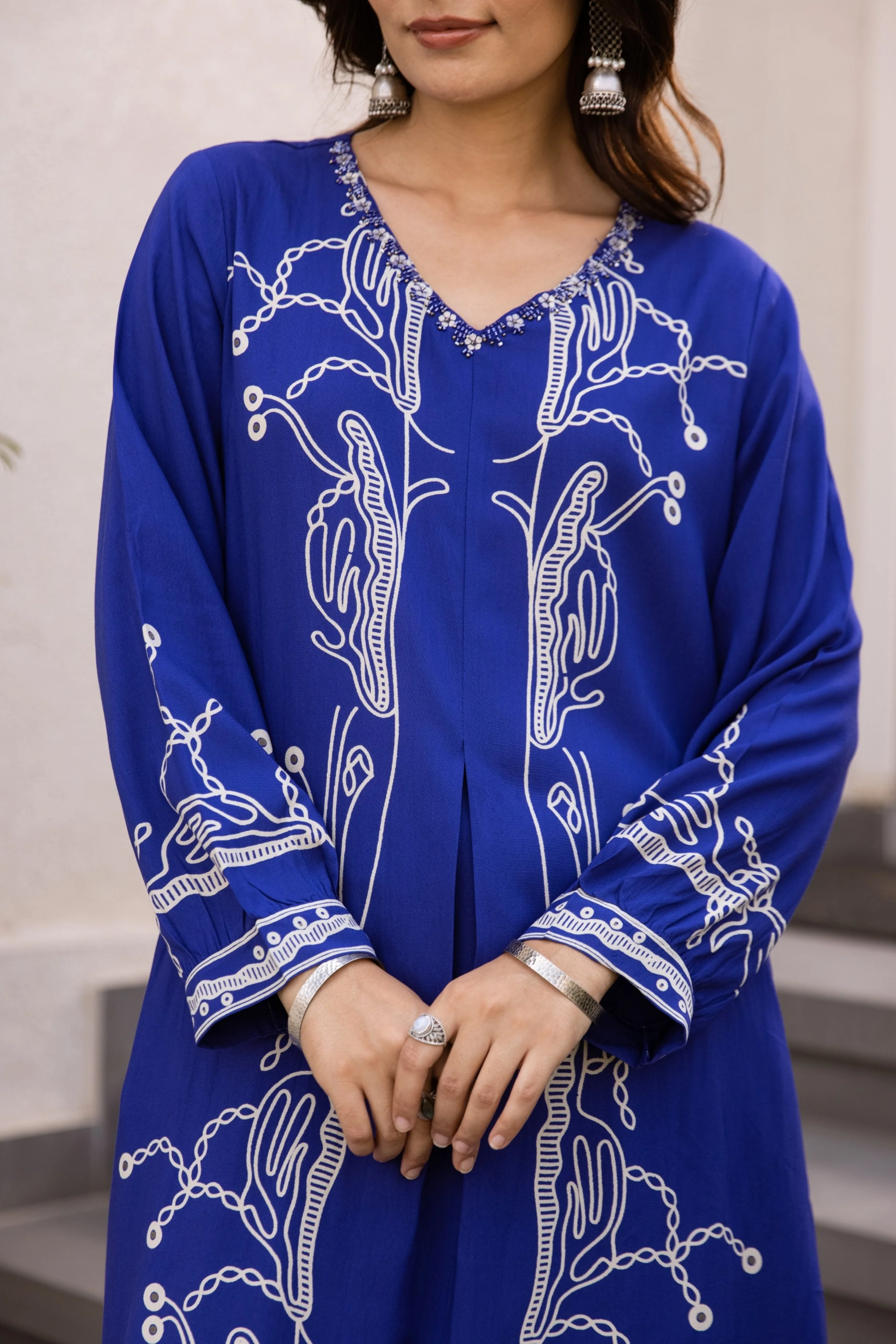 Kabool Hibis Printed Kurta Pant Set - Image 4