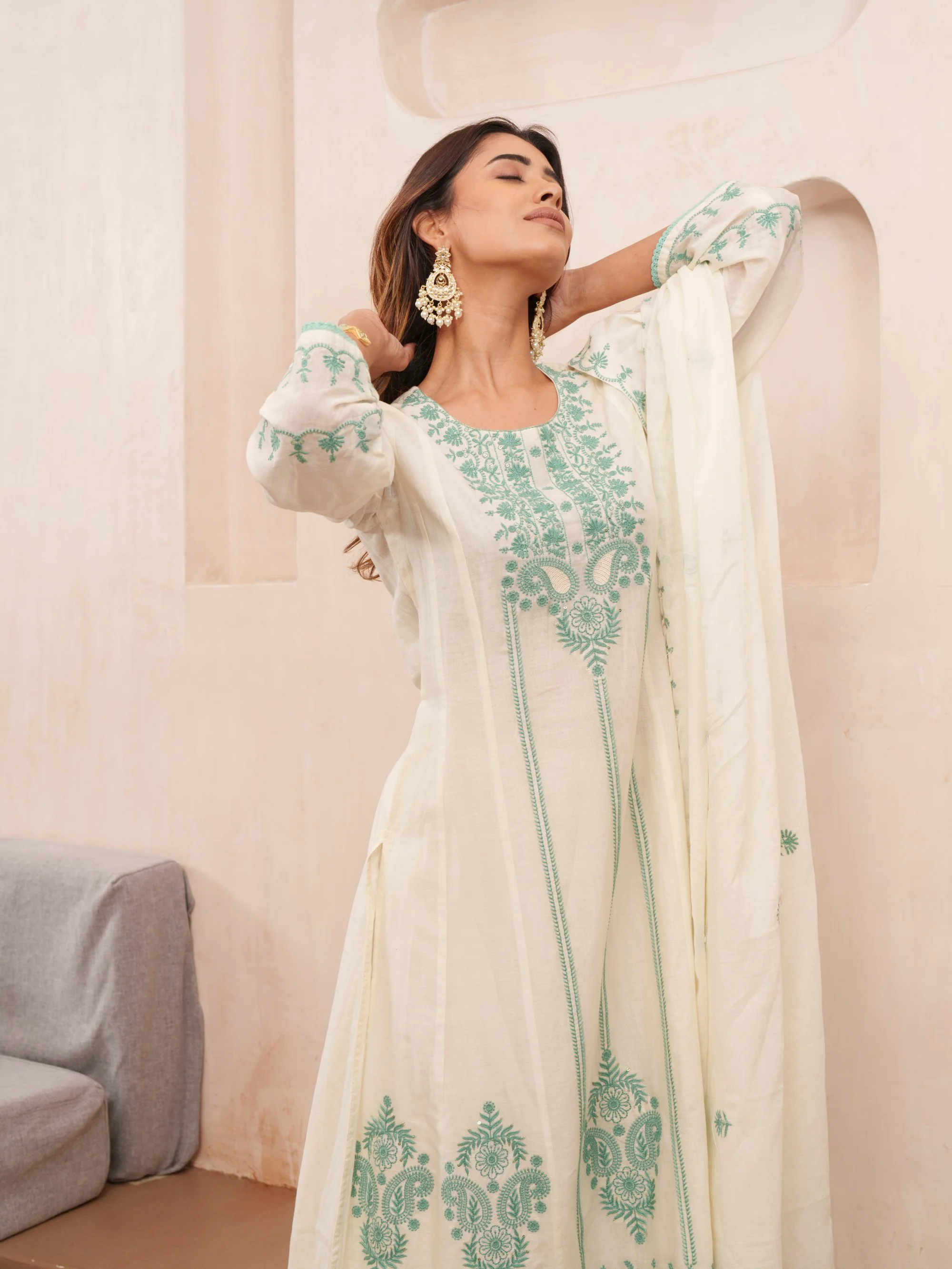 Tashvika Misriteal Cotton Embroidered Lawn Suit set - Image 14