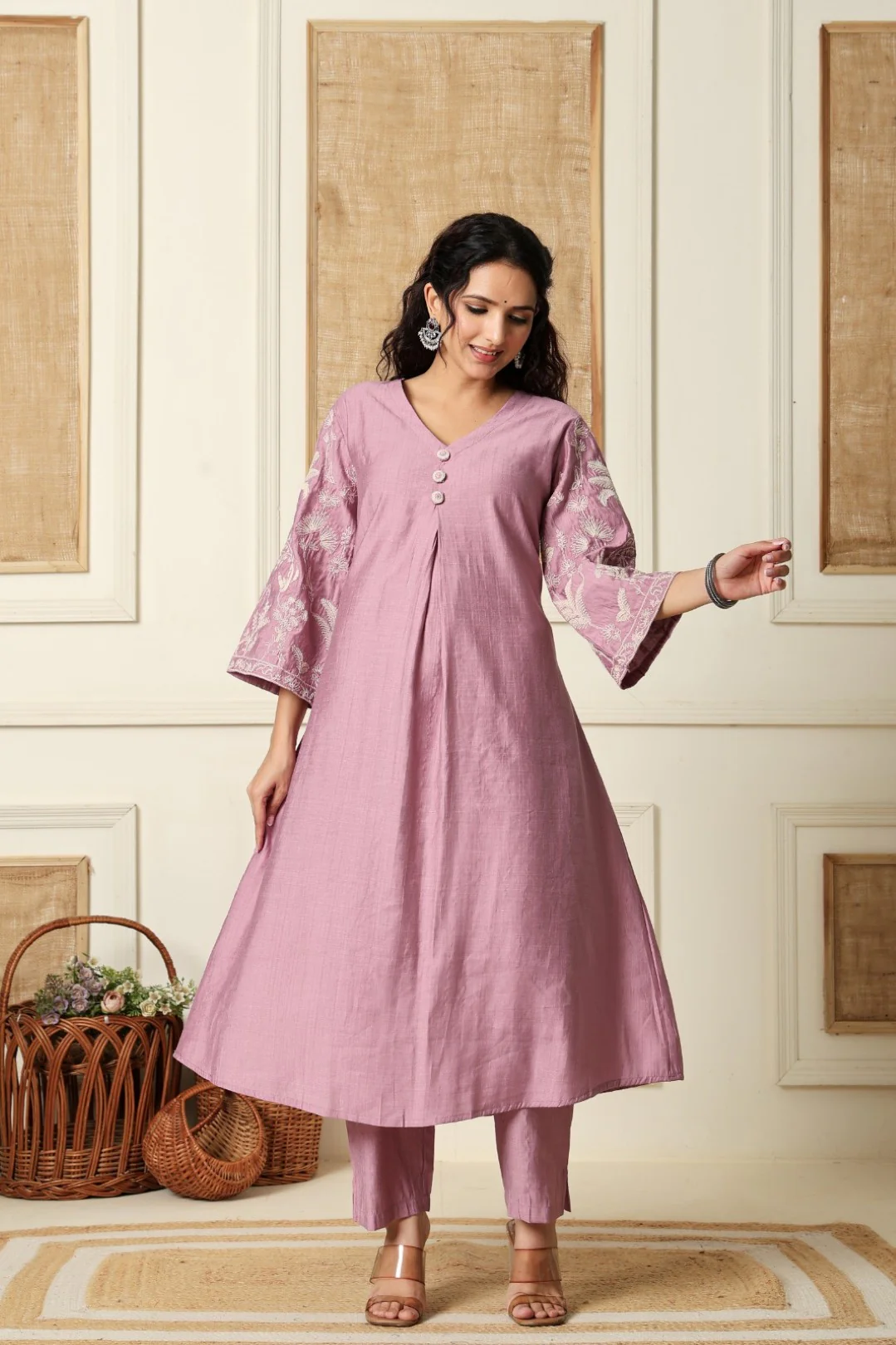 Sumaiya flamingo embroidery kurta pant set - Image 12